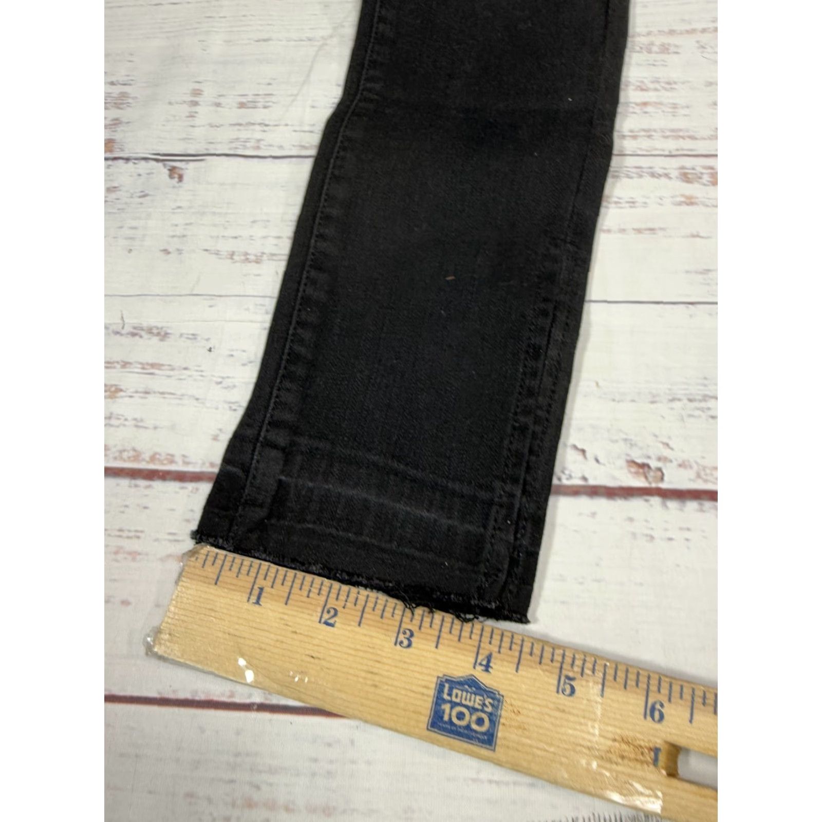 Vintage VINTAGE Rachel Rachel Roy Black Jeans Studded Raw Edge Distressed Ankle Sz 24 NWT Women Jeans Rhinestone 90s Mens Womens Girls Size 42" / US 20 - 5 Thumbnail