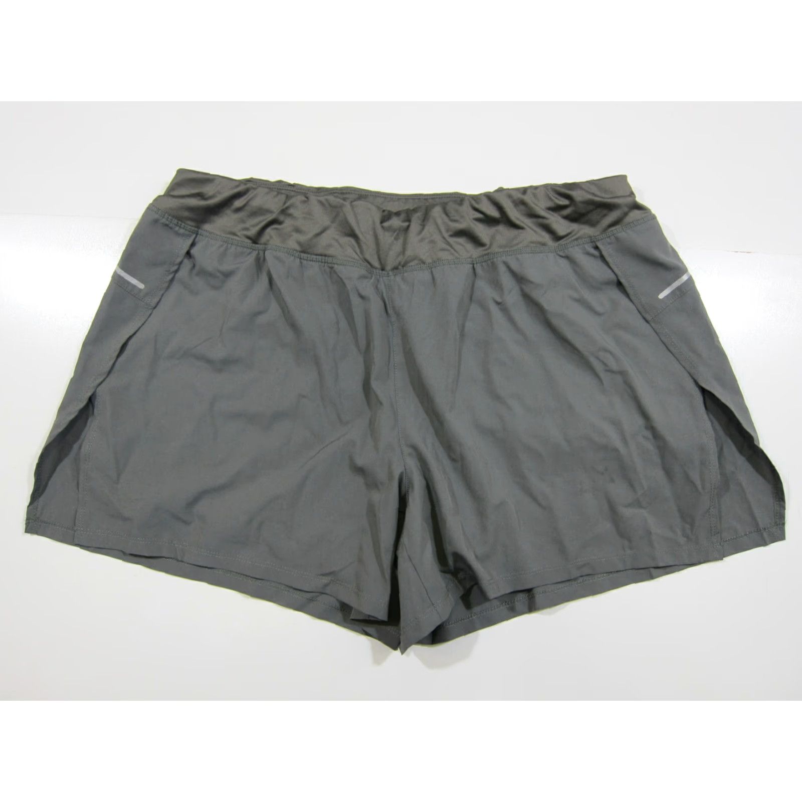Avia Avia Grey Stretch Lined Yoga Run Hike Workout Shorts Women XL 16-18 34" Waist Pockets Lined Outdoor Grey 90s Style Womens Size 34" / US 12 / IT 48 - 2 Thumbnail