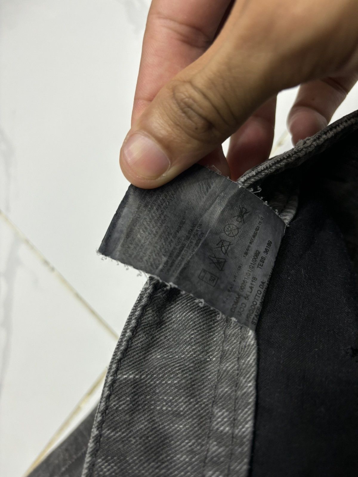 Diesel DIESEL DENIM GALLERY SMOKE BLACK DISTRESSED DENIM JEANS Size US 32 / EU 48 - 15 Thumbnail