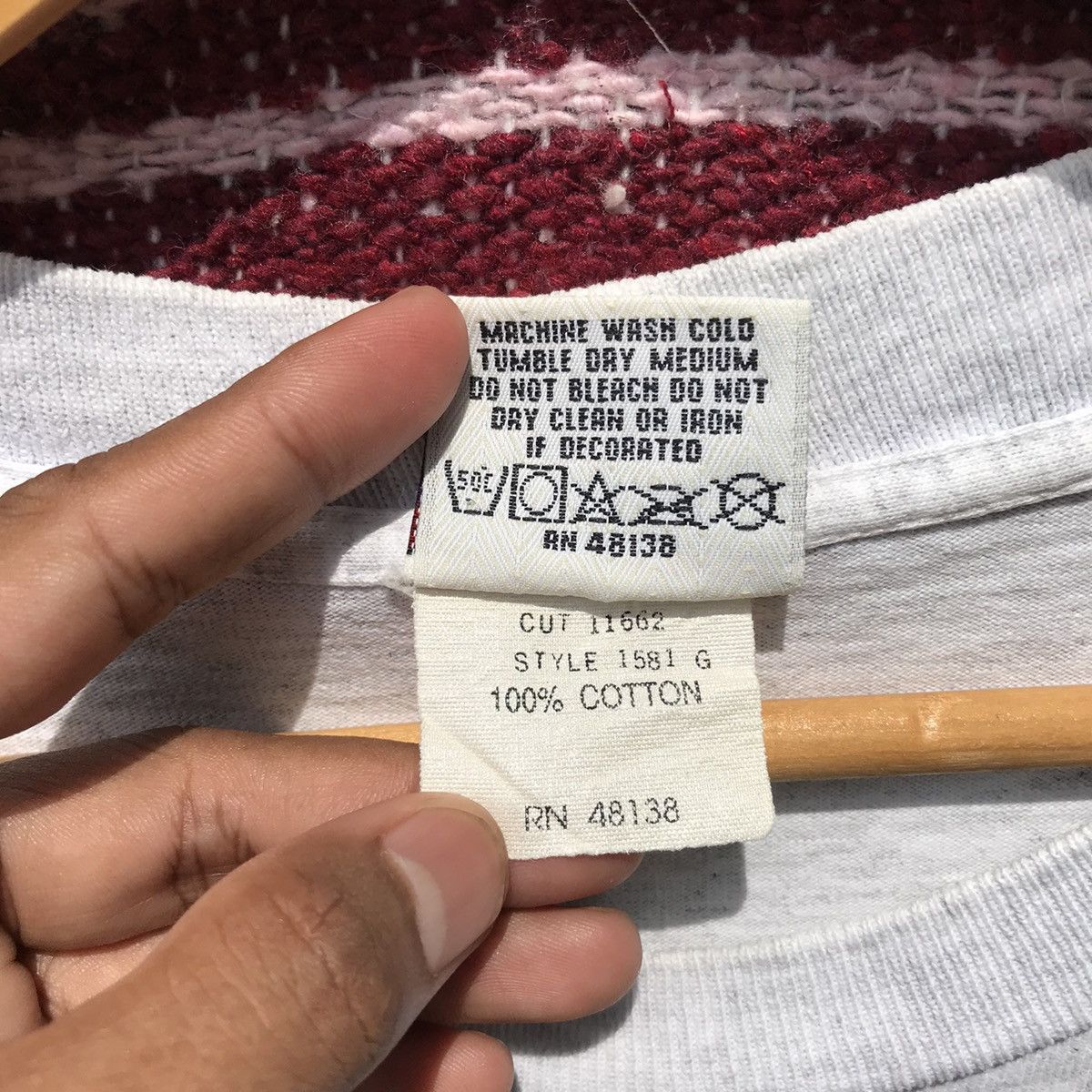 NFL 💥Rare💥Vintage 90s Redskins NFL Team Shirt Embroidery Redskin Size US M / EU 48-50 / 2 - 14 Thumbnail