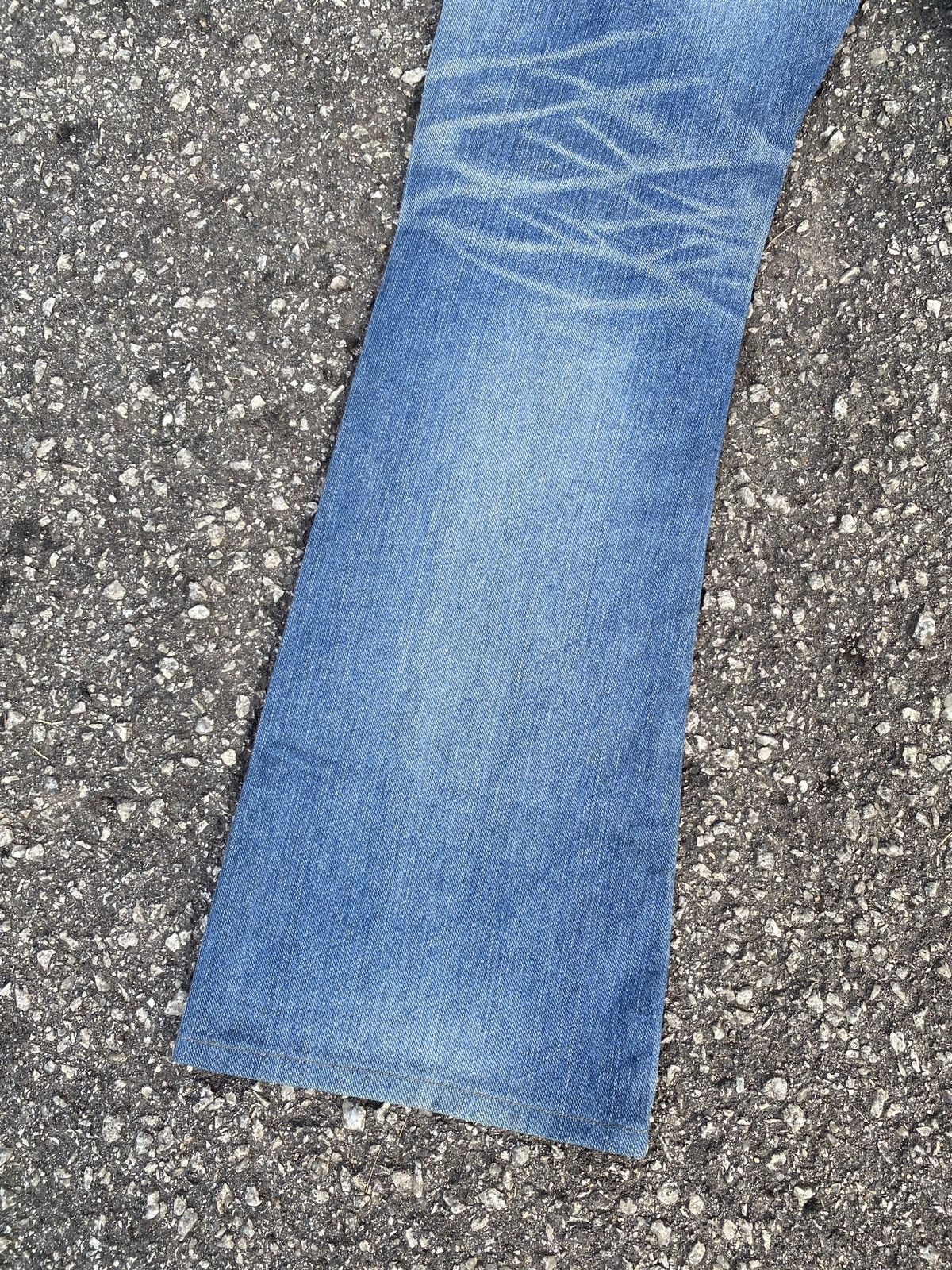 Japanese Brand × Lee Vintage Lee Blue Washed Distressed Patchwork Flare Denim Size US 32 / EU 48 - 12 Thumbnail