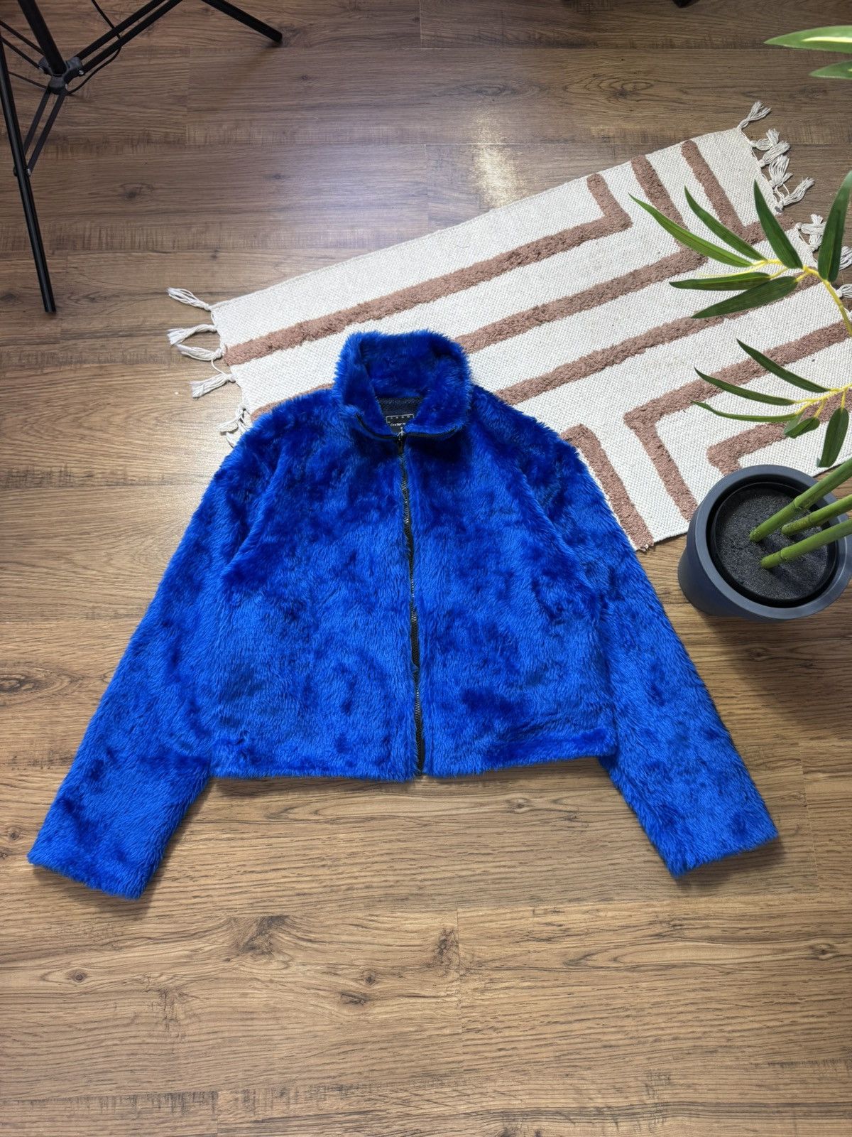 Vintage AVANT GARDE FLUFFY MOHAIR ULTRAMARINE FAUX FUR COAT JACKET Size M / US 6-8 / IT 42-44 - 3 Thumbnail