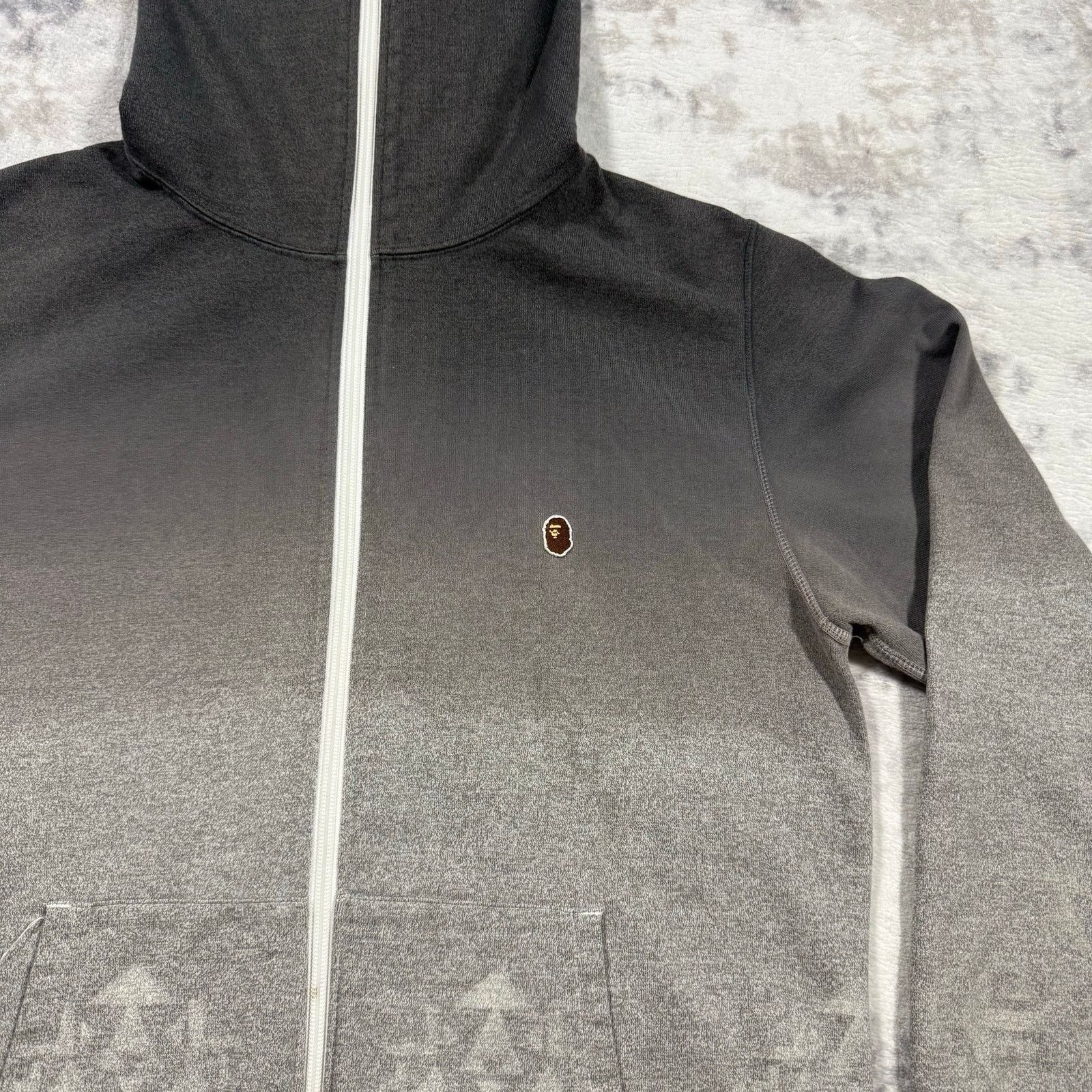 Bape × Nigo Authentic Bape 2000’s Gradient One Point Full Zip Hoodie L Size US L / EU 52-54 / 3 - 2 Thumbnail