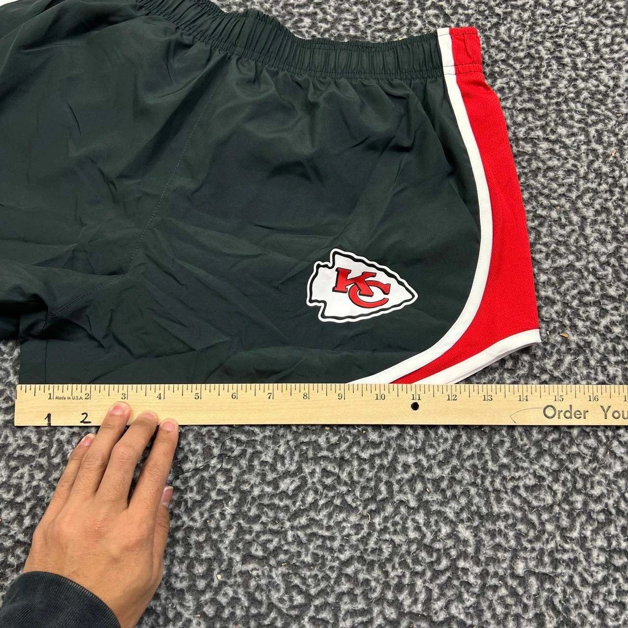 Nike Nike Dri-Fit Athletic Shorts Women M Kansas City Chiefs 29 Size 29" - 4 Thumbnail