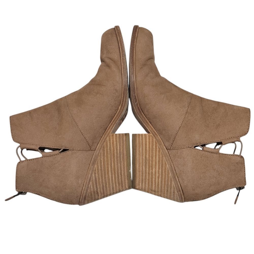 Eileen Fisher Eileen Fisher Tote Chic Ankle Boots Stacked Heel Size 8.5 Earth Tumbled Nubuck Size US 8.5 / IT 38.5 - 8 Thumbnail
