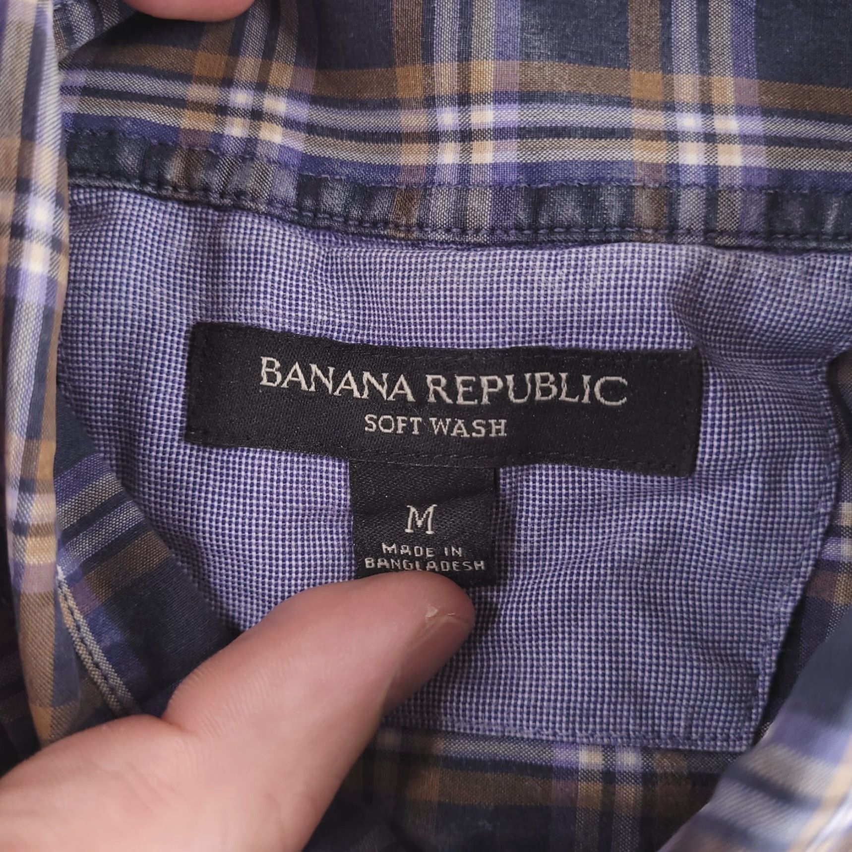 Banana Republic Banana Republic Shirt Mens Medium Check Blue Long Sleeve Button-Up Shirt Mens Medium Blue Check Cotton Shirt Size US M / EU 48-50 / 2 - 4 Thumbnail