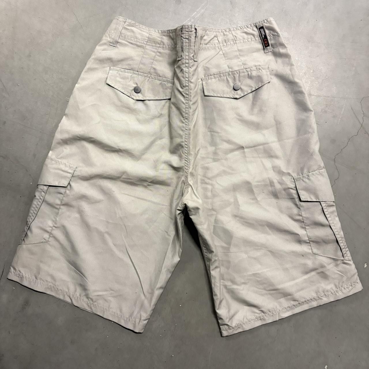 No Fear Crazy Vintage Y2K/2000s White Cream No Fear Baggy Beach Style Shorts! Size US 38 / EU 54 - 2 Thumbnail