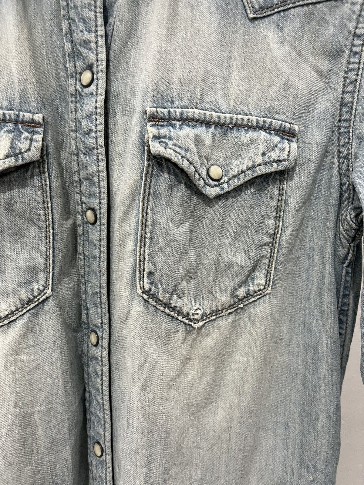 If Six Was Nine × Japanese Brand × Le Grande Bleu (L.G.B.) Goa denim shirt stone button Size US S / EU 44-46 / 1 - 3 Thumbnail