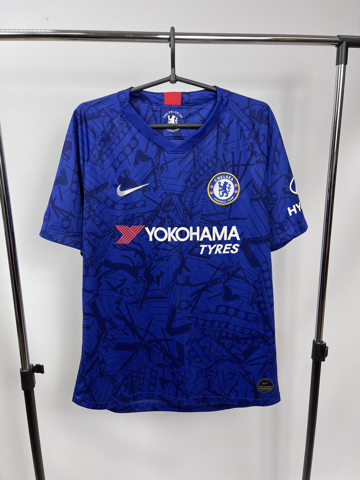 Chelsea Soccer × Nike CHELSEA 2019 2020 HOME FOOTBALL SHIRT JERSEY NIKE Size L Size US L / EU 52-54 / 3 - 1 Thumbnail