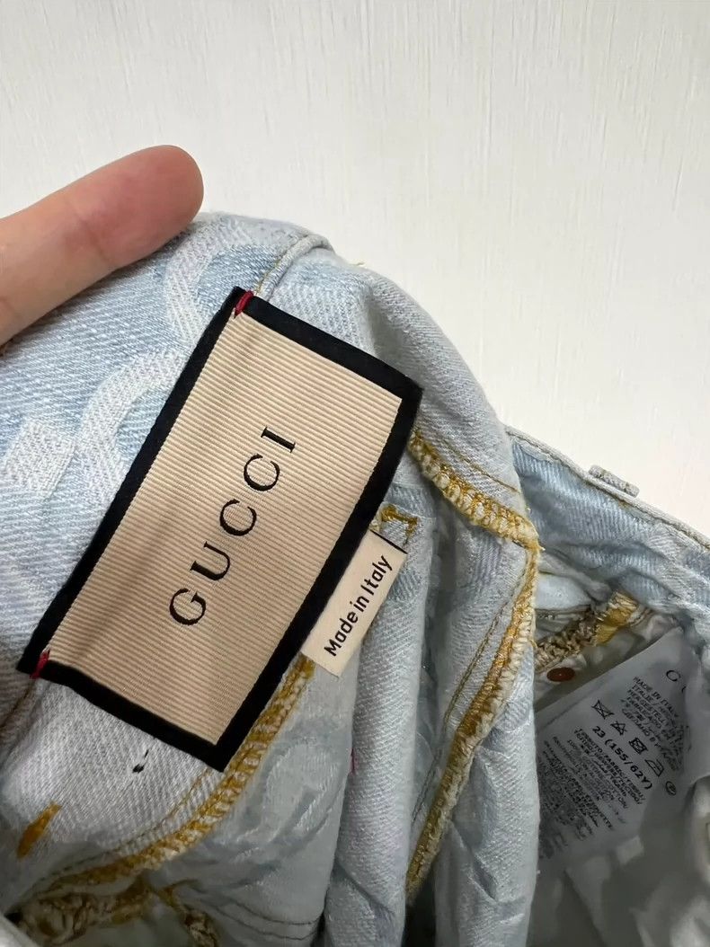 Gucci Gucci Size 23 GG cccard denim shorts size 23 2502-Nextarr Size US 26 / EU 42 - 2 Thumbnail