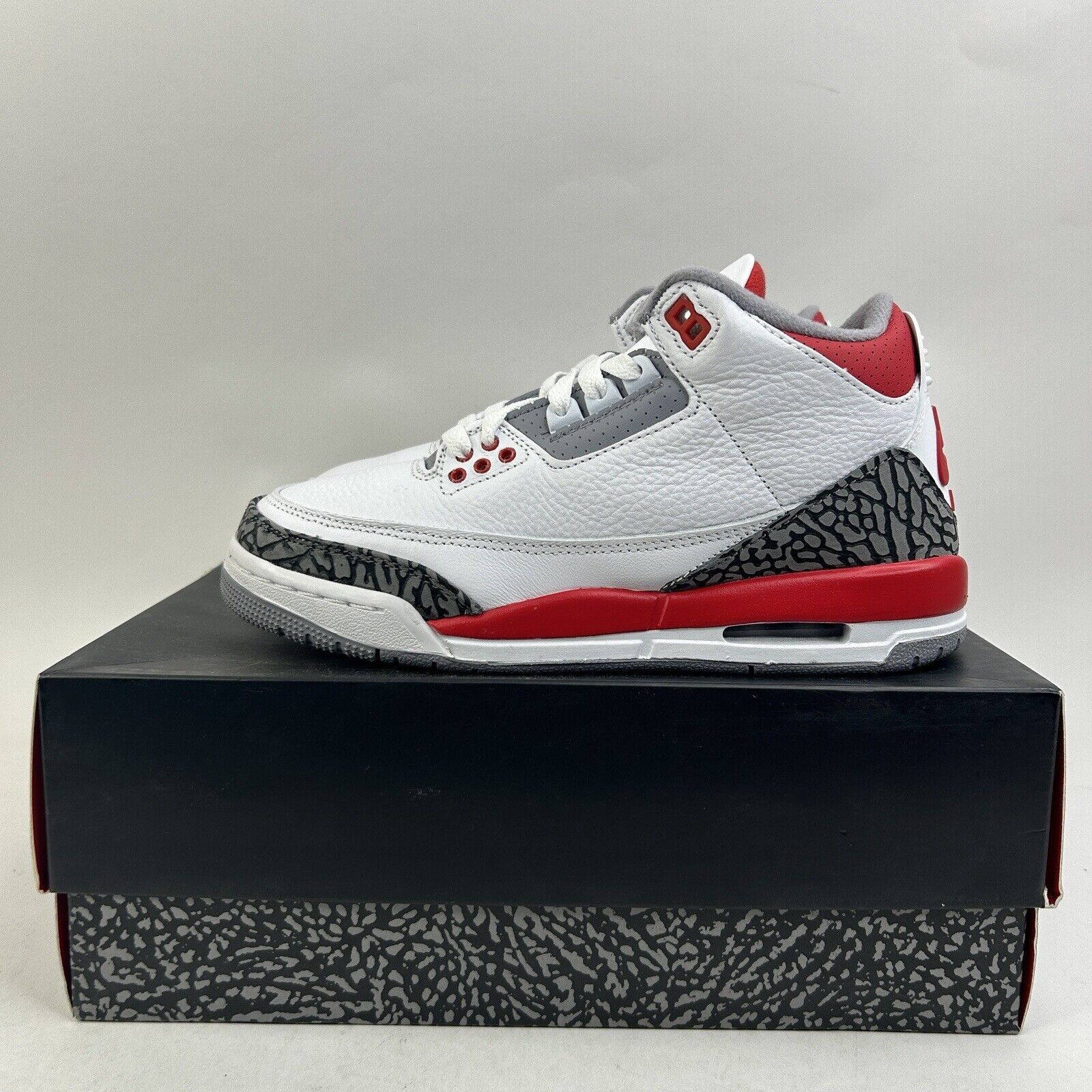 Nike Nike Air Jordan 3 Retro GS “Fire Red” 2024 Size US 7.5 / IT 37.5 - 6 Thumbnail
