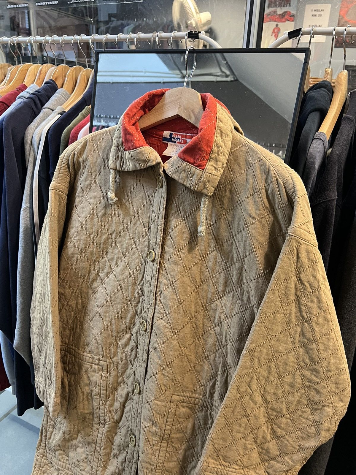 Issey Miyake Issey Miyake Quilted Coat Size US S / EU 44-46 / 1 - 2 Thumbnail