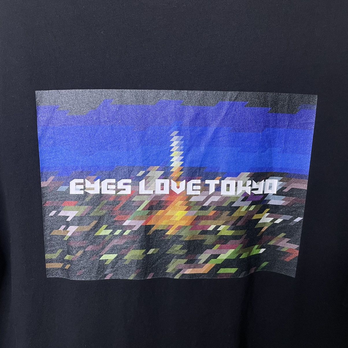 GU × Japanese Brand GU x Mr. Tadaomi Shibuya EYES LOVE TOKYO Oversize T Shirt Size US L / EU 52-54 / 3 - 2 Thumbnail