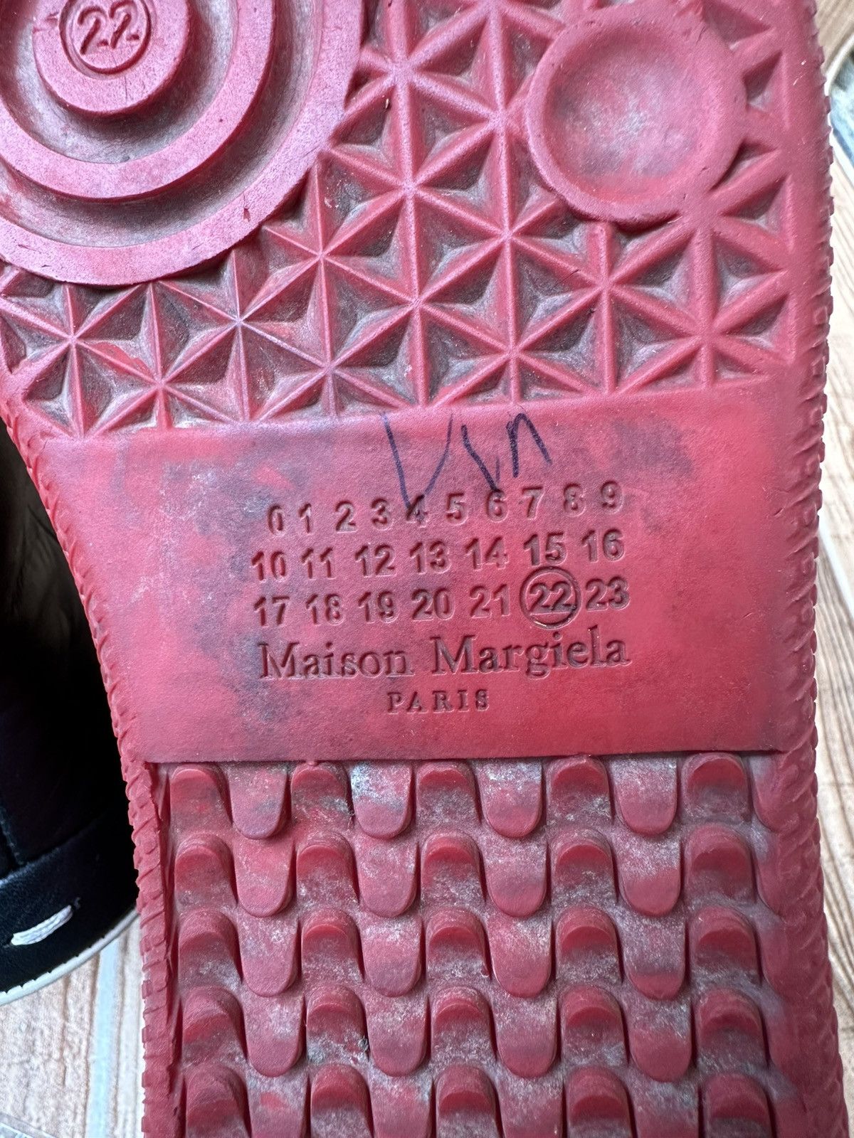 Maison Margiela 👀Maison Margiela Red Leather Suede Futures Hightops Size US 9 / EU 42 - 24 Thumbnail
