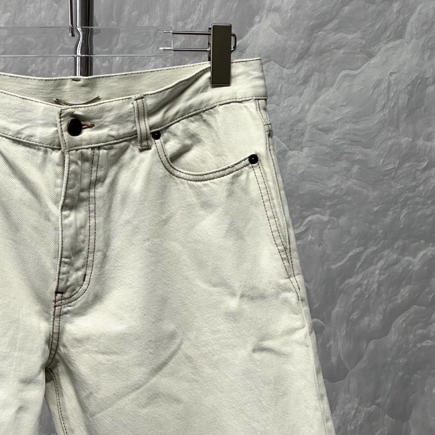 Saint Laurent Paris saint laurent white washed denim pants Size US 32 / EU 48 - 4 Thumbnail