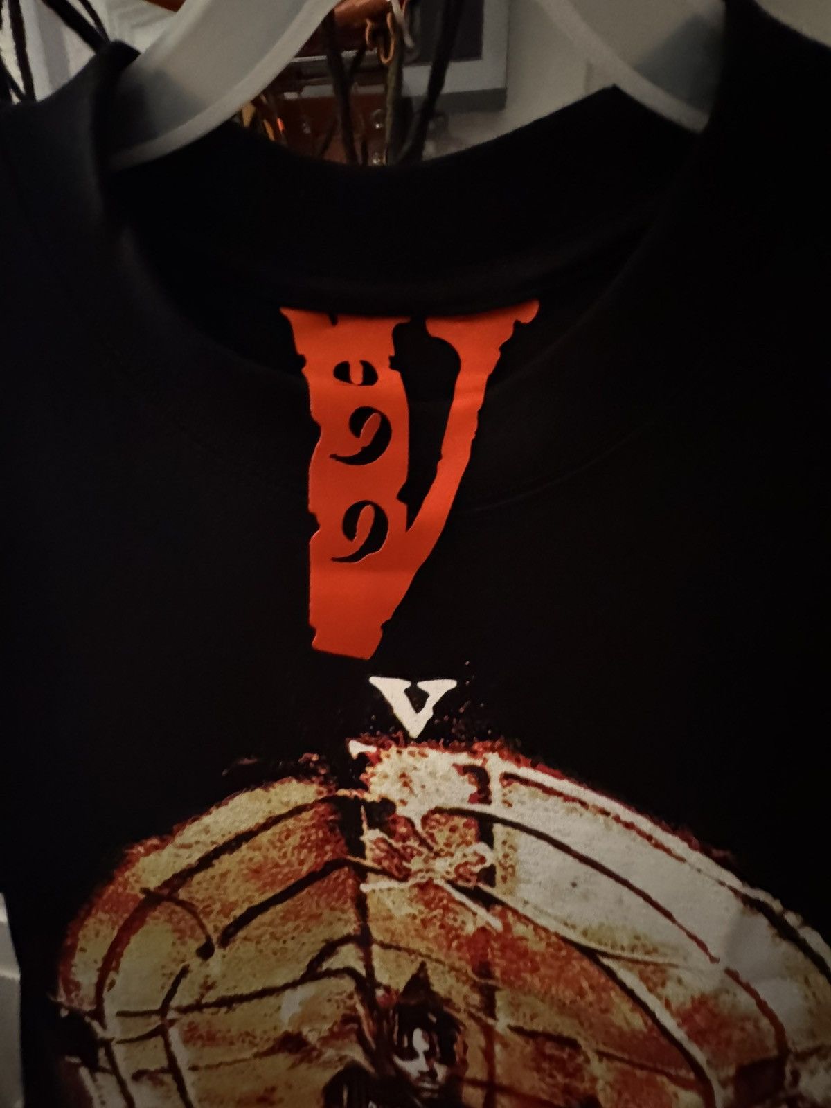 Vlone Vlone “Fighting Demons” Tee Size US M / EU 48-50 / 2 - 3 Thumbnail