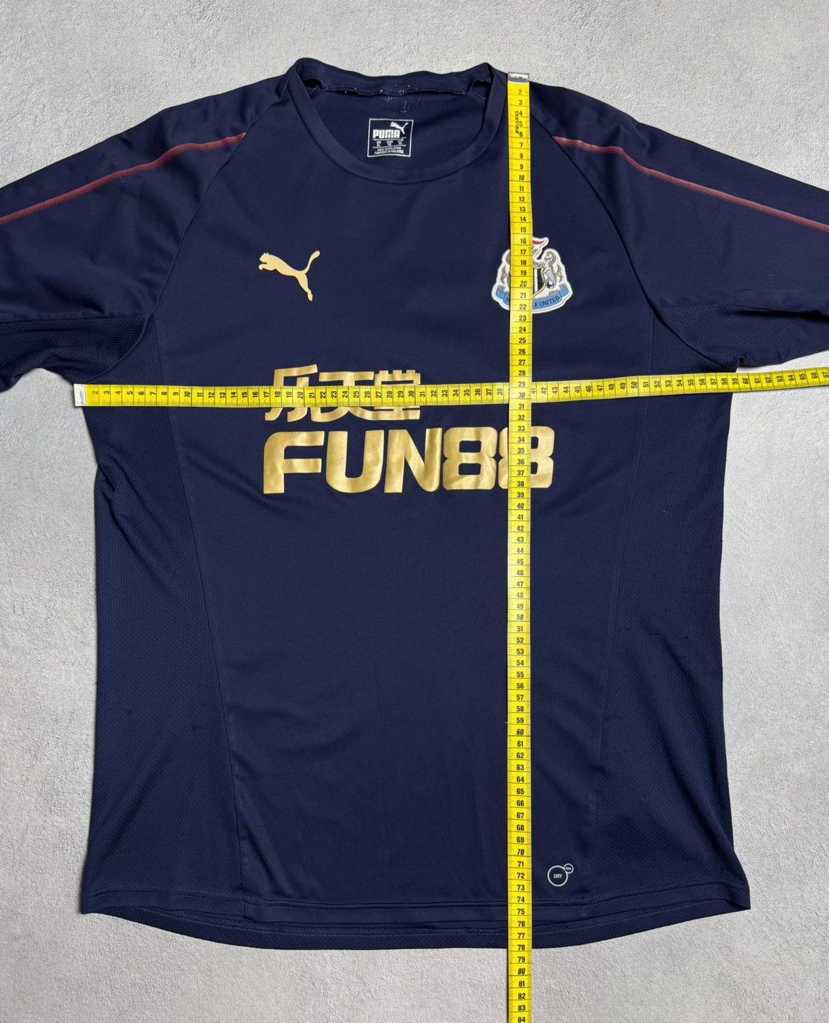 Puma Newcastle United 2017 2018 Training Shirt Soccer Jersey Puma Size US XL / EU 56 / 4 - 19 Thumbnail