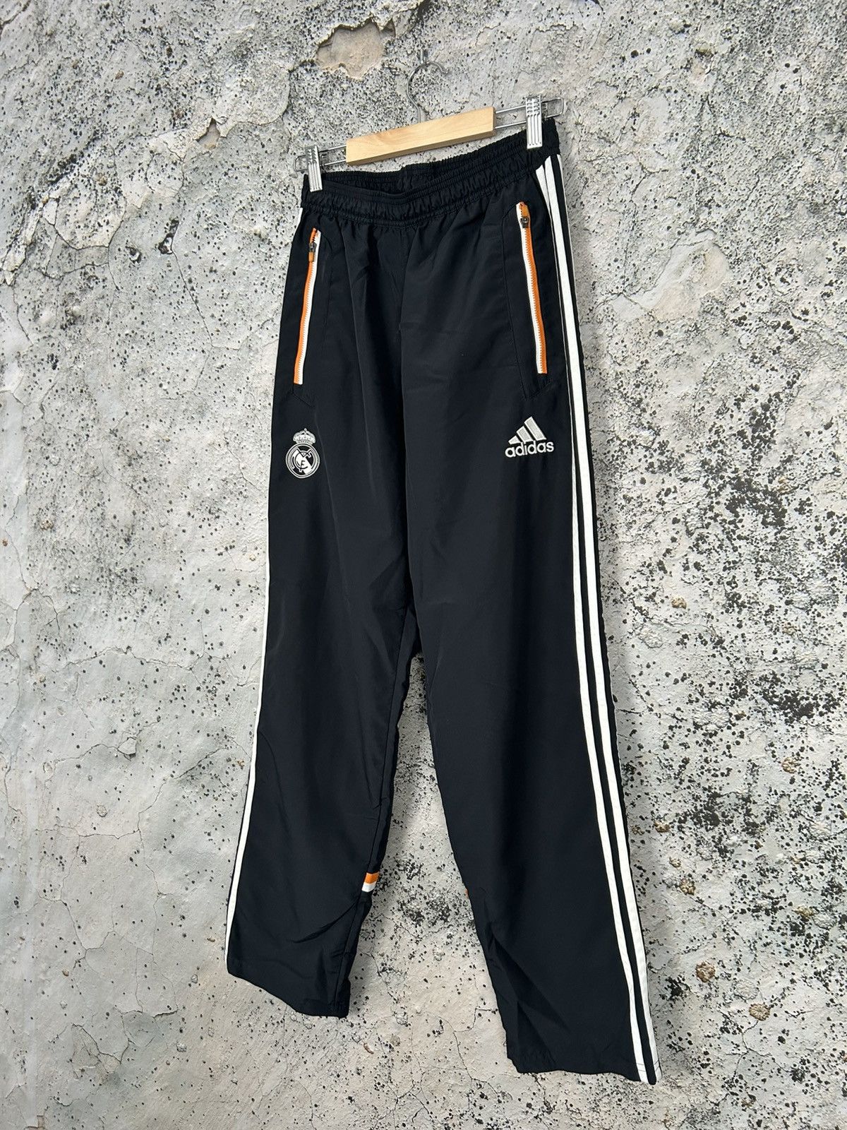 Adidas Adidas Real Madrid Sweatpants Training Football Soccer Rare Size US 30 / EU 46 - 2 Thumbnail