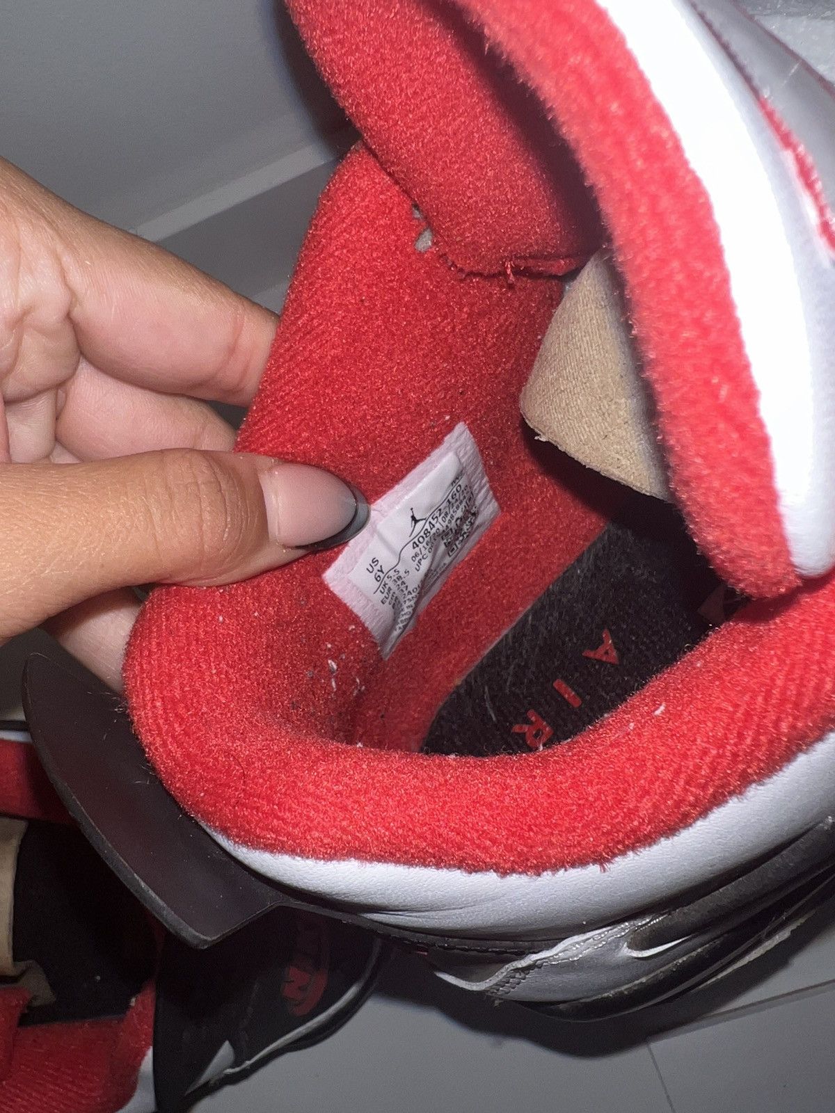 Jordan Brand fire red 4s Size US 6 / EU 39 - 7 Thumbnail