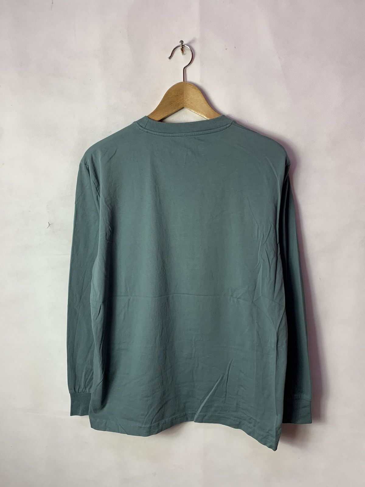 Japanese Brand × Uniqlo 🔥 Japanese Brand Uniqlo Airism Longsleeves Tee Size US M / EU 48-50 / 2 - 4 Thumbnail