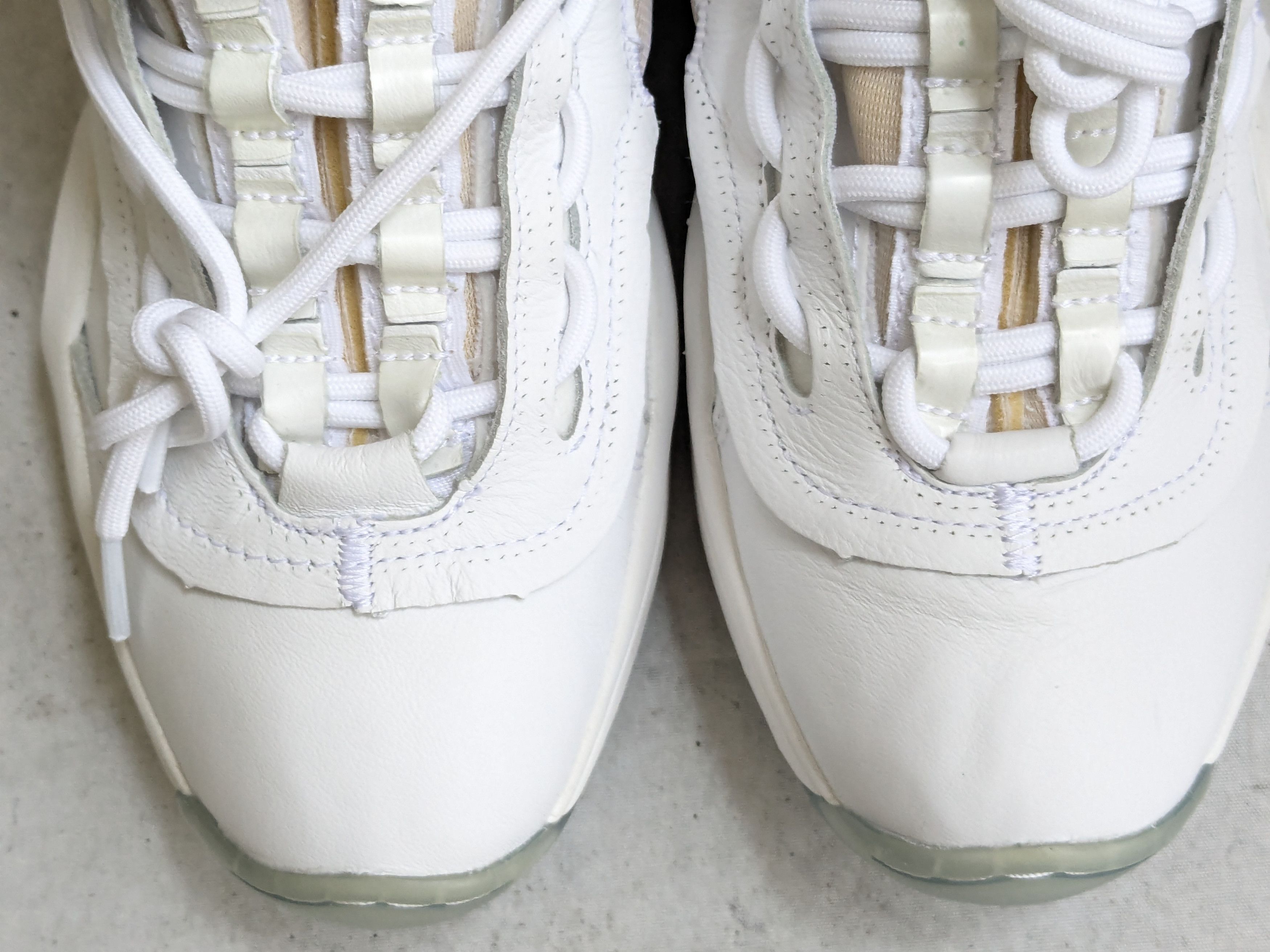 Maison Margiela × Reebok Maison Margiela Reebok Question White 9 High Tops Leather Size US 9 / EU 42 - 4 Thumbnail
