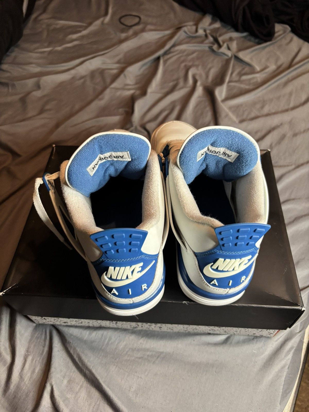 Jordan Brand Jordan 4 military blue Size US 9.5 / EU 42-43 - 4 Thumbnail