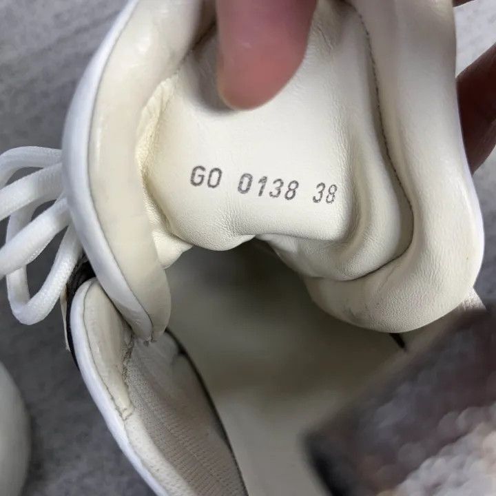 Louis Vuitton Louis Vuitton Archlight White Sneakers for Women -2508 Size US 8 / IT 38 - 4 Thumbnail
