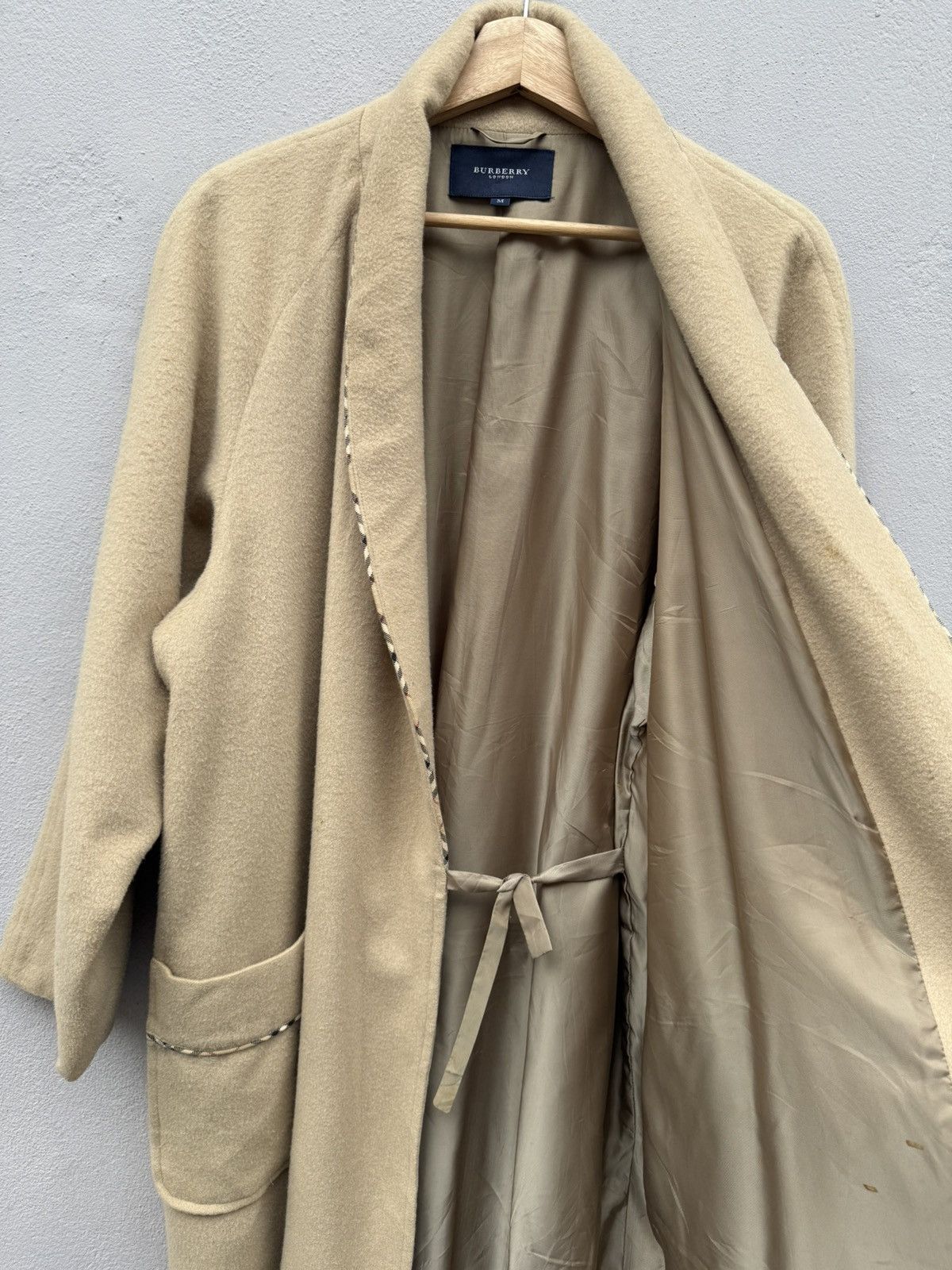 Burberry BURBERRY LONDON Iconic Beige Checkered Robe / Luxury Size 40 - 8 Thumbnail