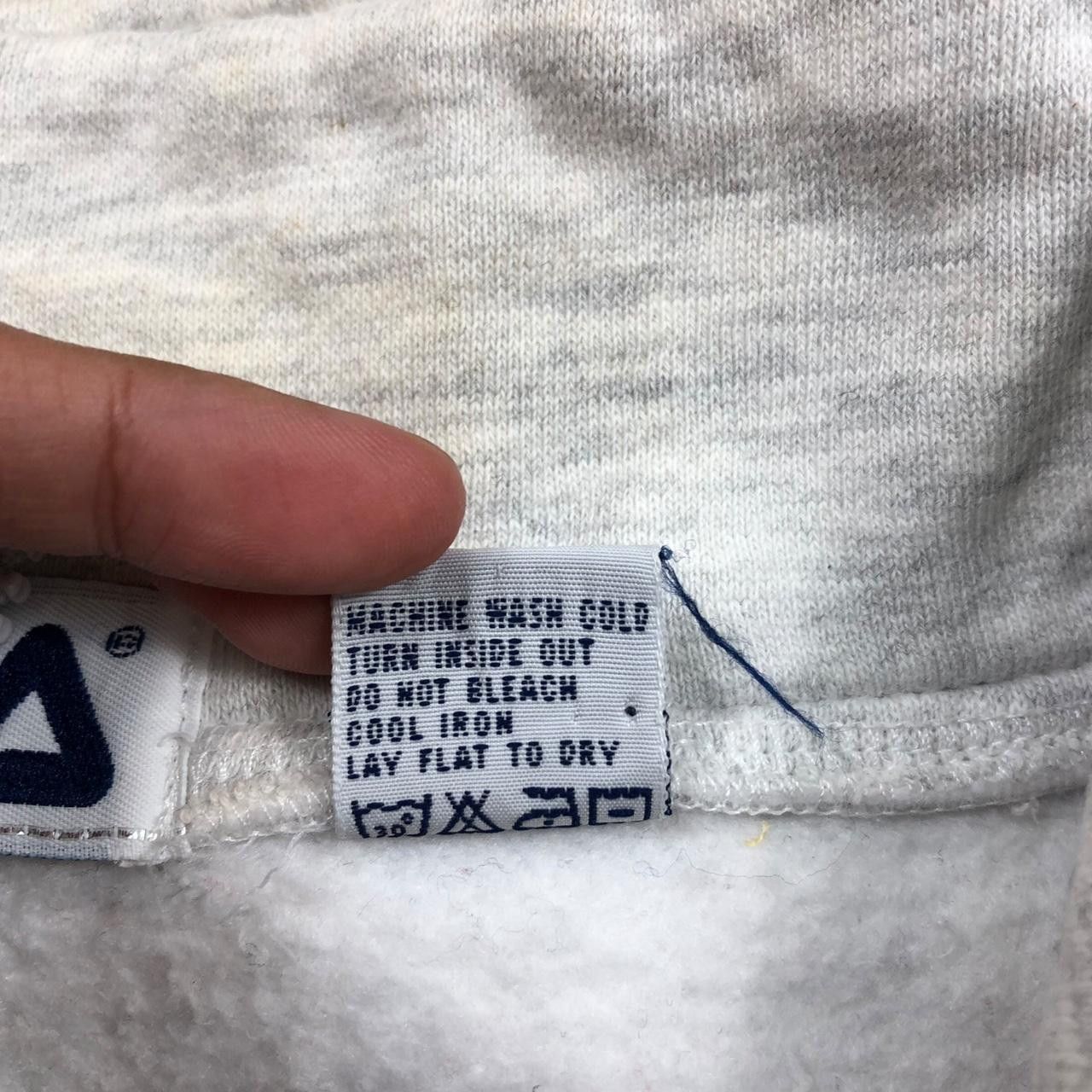 Fila Vintage FILA ITALIA HALF ZIPPER Baggy Sweatshirt Sweater Size L / US 10 / IT 46 - 6 Thumbnail
