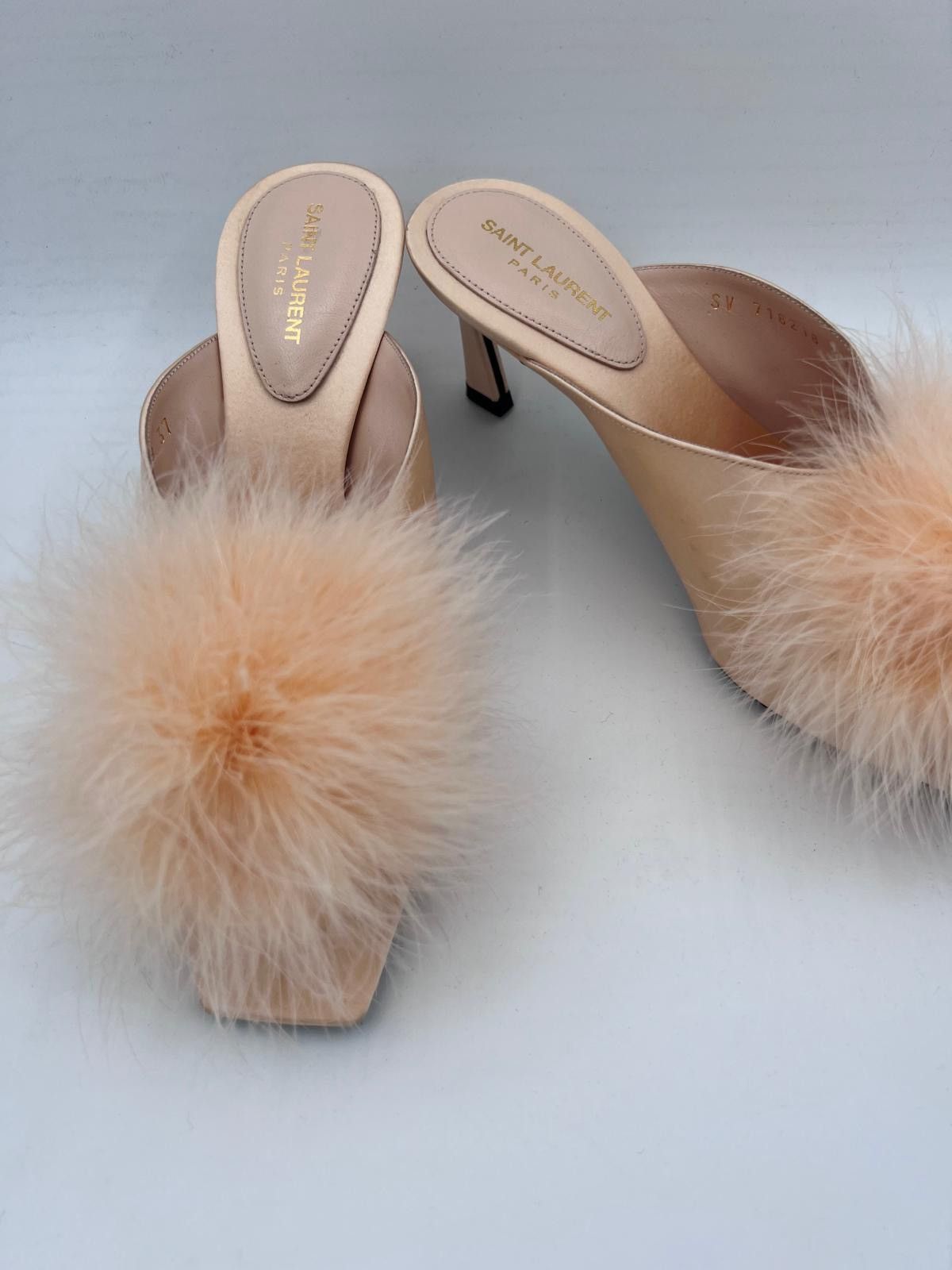 Saint Laurent Paris New Saint Laurent Blanco mules IT 37/ US 7 Size US 7 / IT 37 - 5 Thumbnail