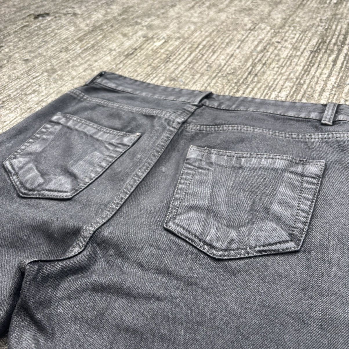 Rick Owens Drkshdw Rick Owens DRKSHDW Detroit Black Wax Cropped Cut Jeans Size US 31 - 16 Thumbnail