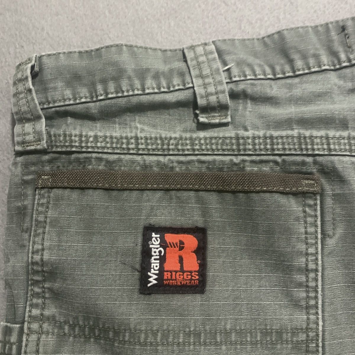 Wrangler Wrangler Riggs Carpenter Shorts Ripstop Canvas 40 Olive/Grey Size US 40 / EU 56 - 5 Thumbnail