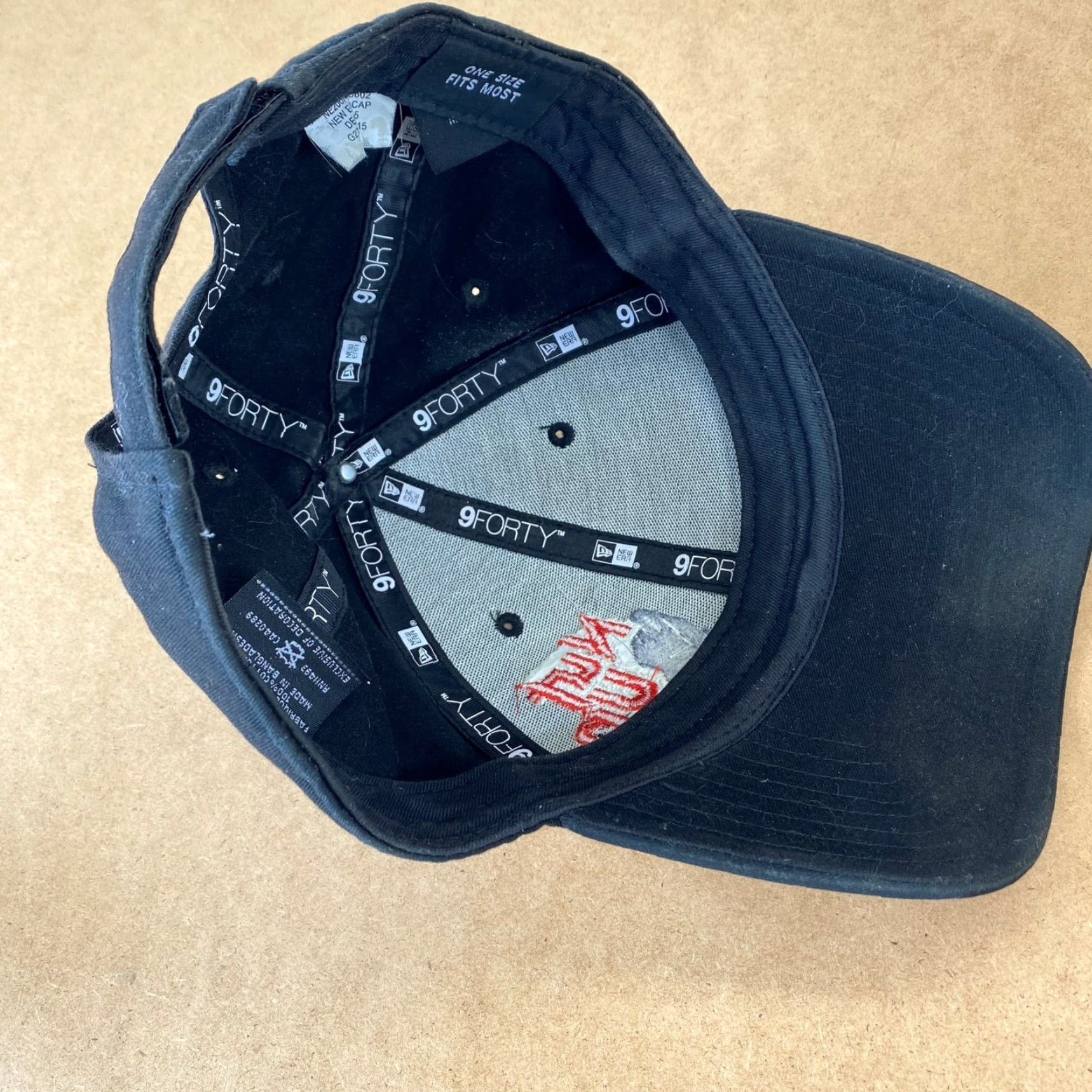 New Era VINTAGE Nut Up Industries Inc Strapback Hat 9FORTY New Era Black One Size Size ONE SIZE - 6 Thumbnail