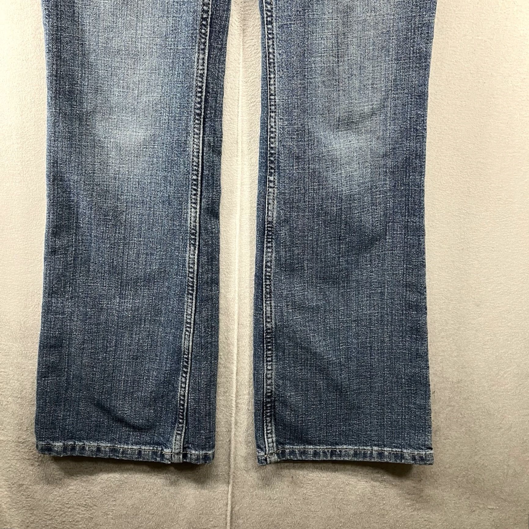 Express VINTAGE Express Jeans Flared Women 6 Regular 30x31 Blue Denim Low Slung y2k Heavy Stitch 5-Pocket Zip Growth Comfort Stretch Size 28" / US 6 / IT 42 - 7 Thumbnail