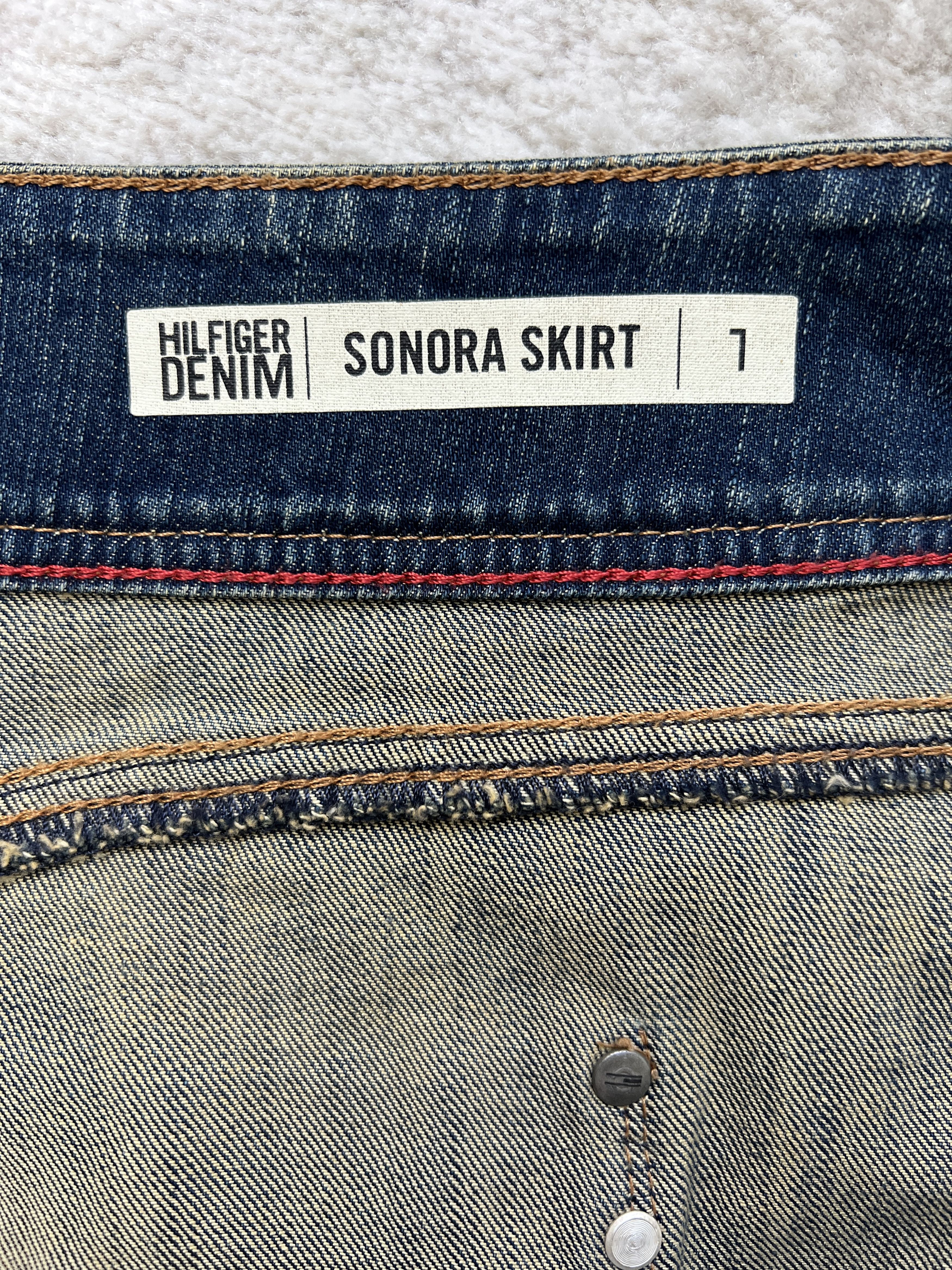 Tommy Hilfiger Tommy Hilfiger Denim Y2K Sonora Skirt SHS Shelton Stretch Size 34" / US 12 / IT 48 - 12 Thumbnail