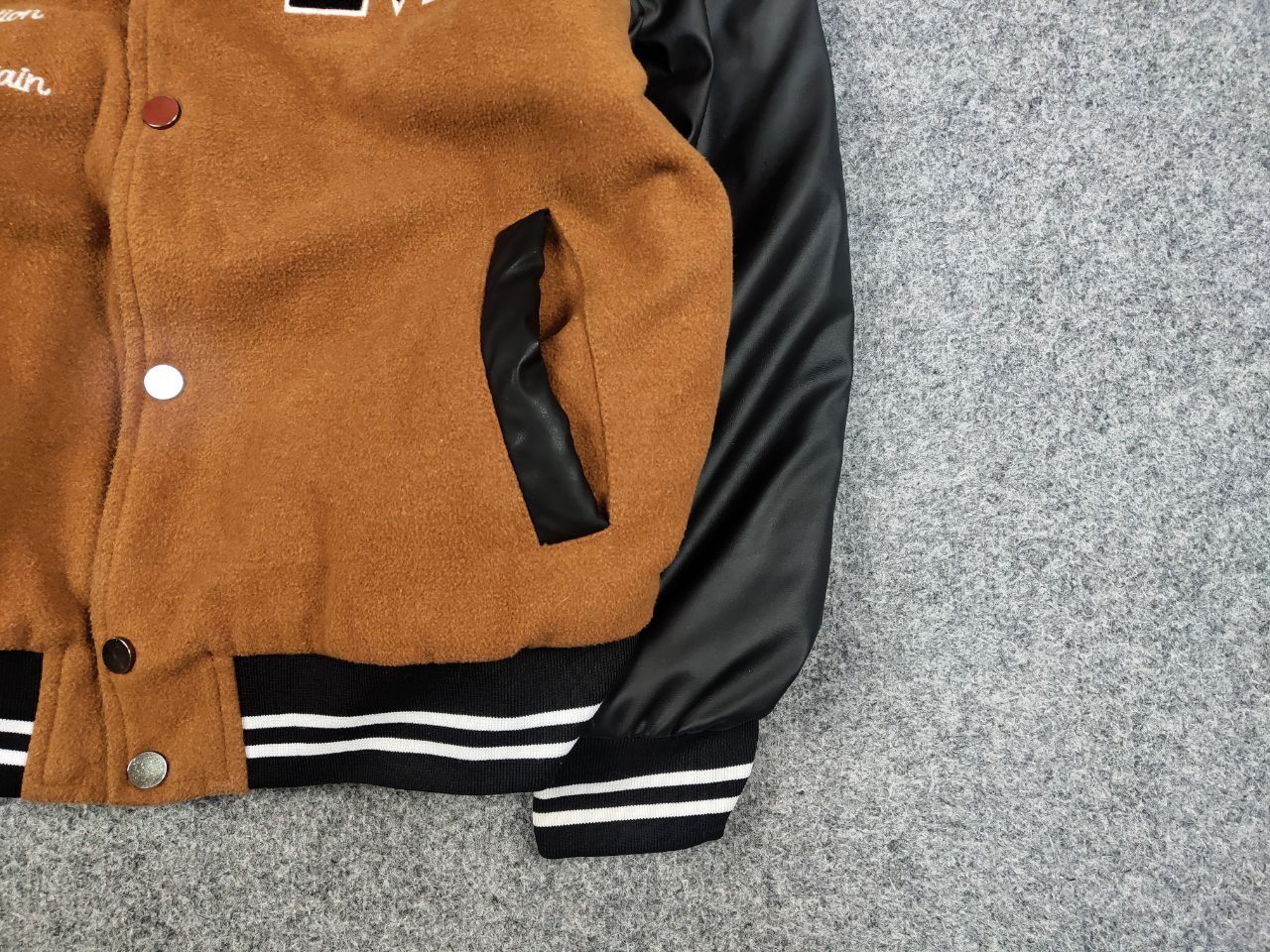 Vintage Vintage Japan Varsity bomber Jacket Letterman Y2K Style Size US L / EU 52-54 / 3 - 10 Thumbnail