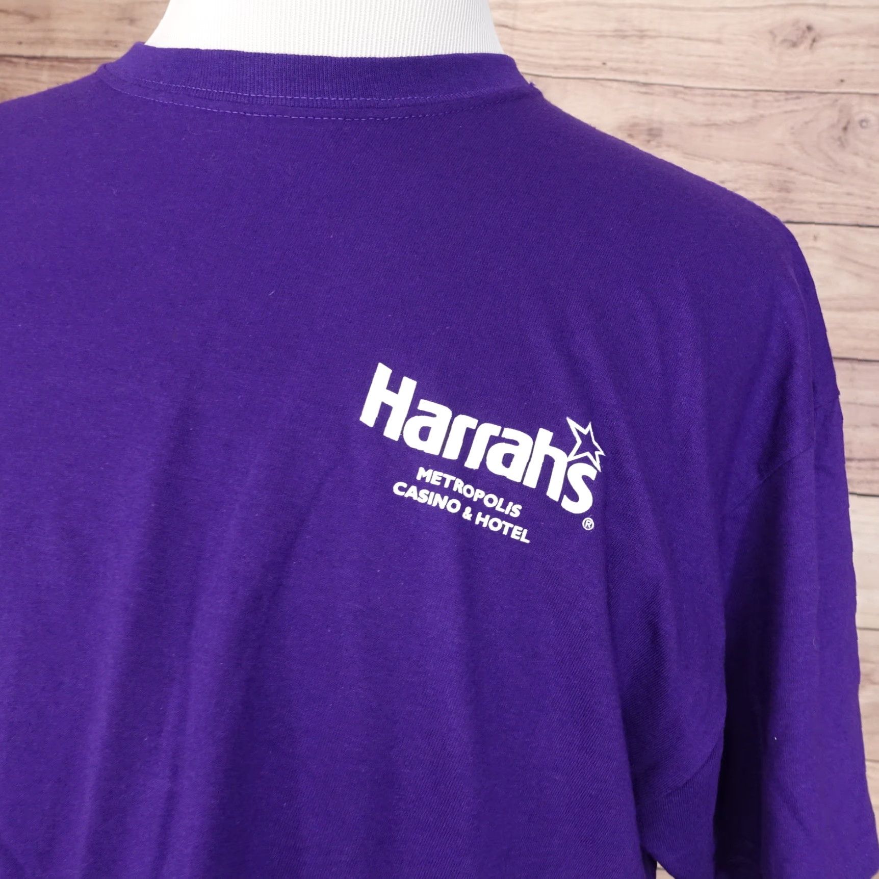 Gildan VINTAGE Harrah's Metropolis Illinois Casino Hotel Purple T-Shirt XL Unisex Cotton Casual 2000s Mens Size US XL / EU 56 / 4 - 4 Thumbnail