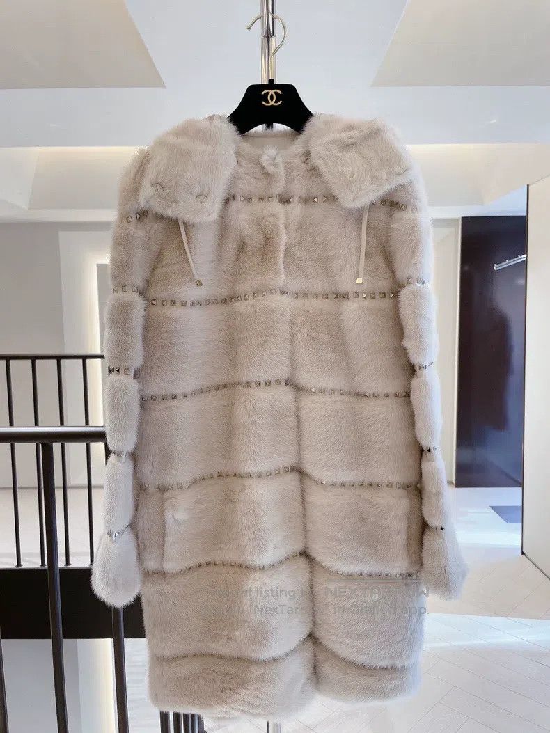 Valentino Valentino Mi-gold willow spiked hooded mink coat Size S / US 4 / IT 40 - 1 Thumbnail