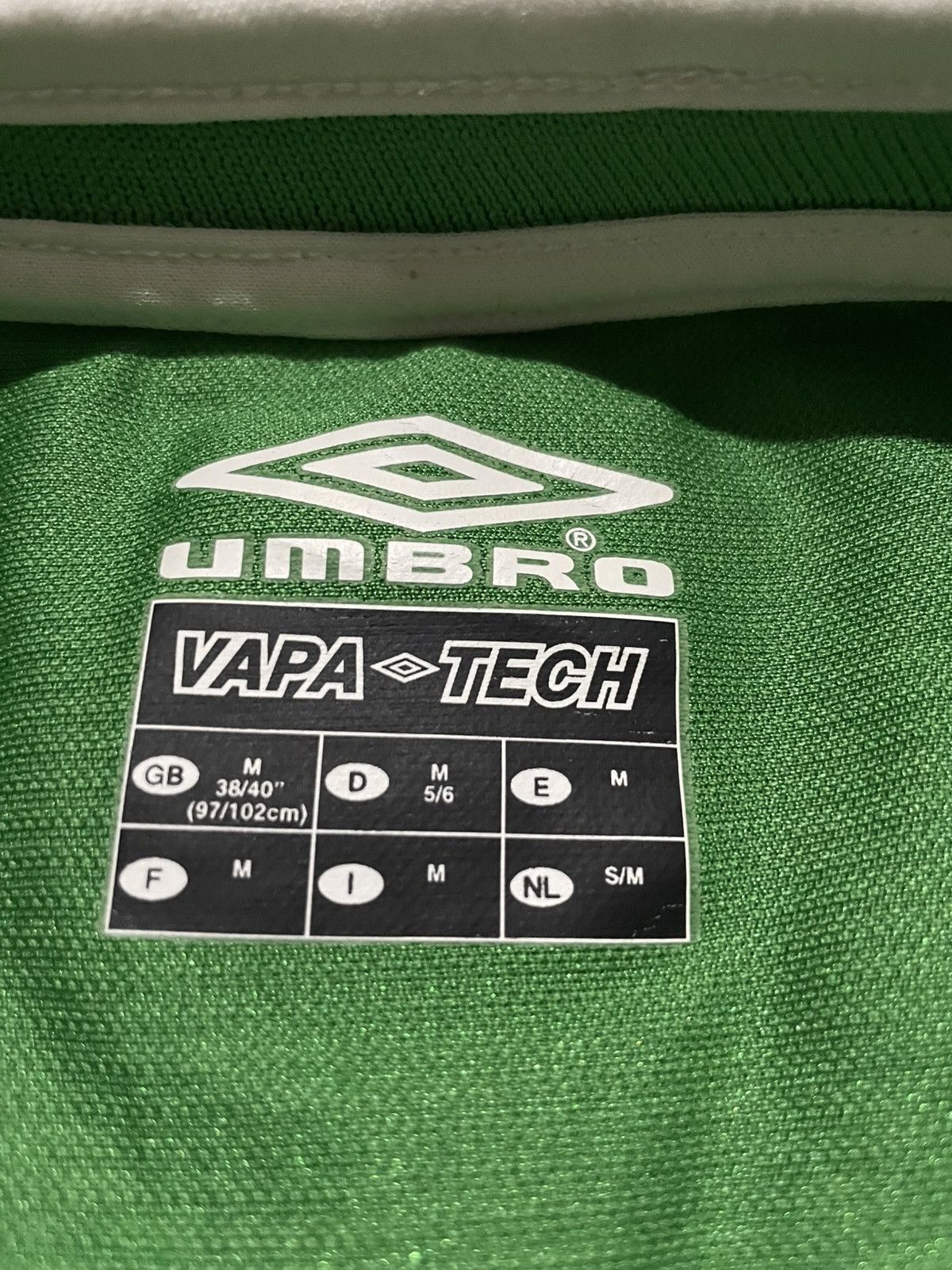 Umbro Original Umbro Ireland Home 2001-03 Maglia Camisa Jersey M Size US M / EU 48-50 / 2 - 12 Thumbnail