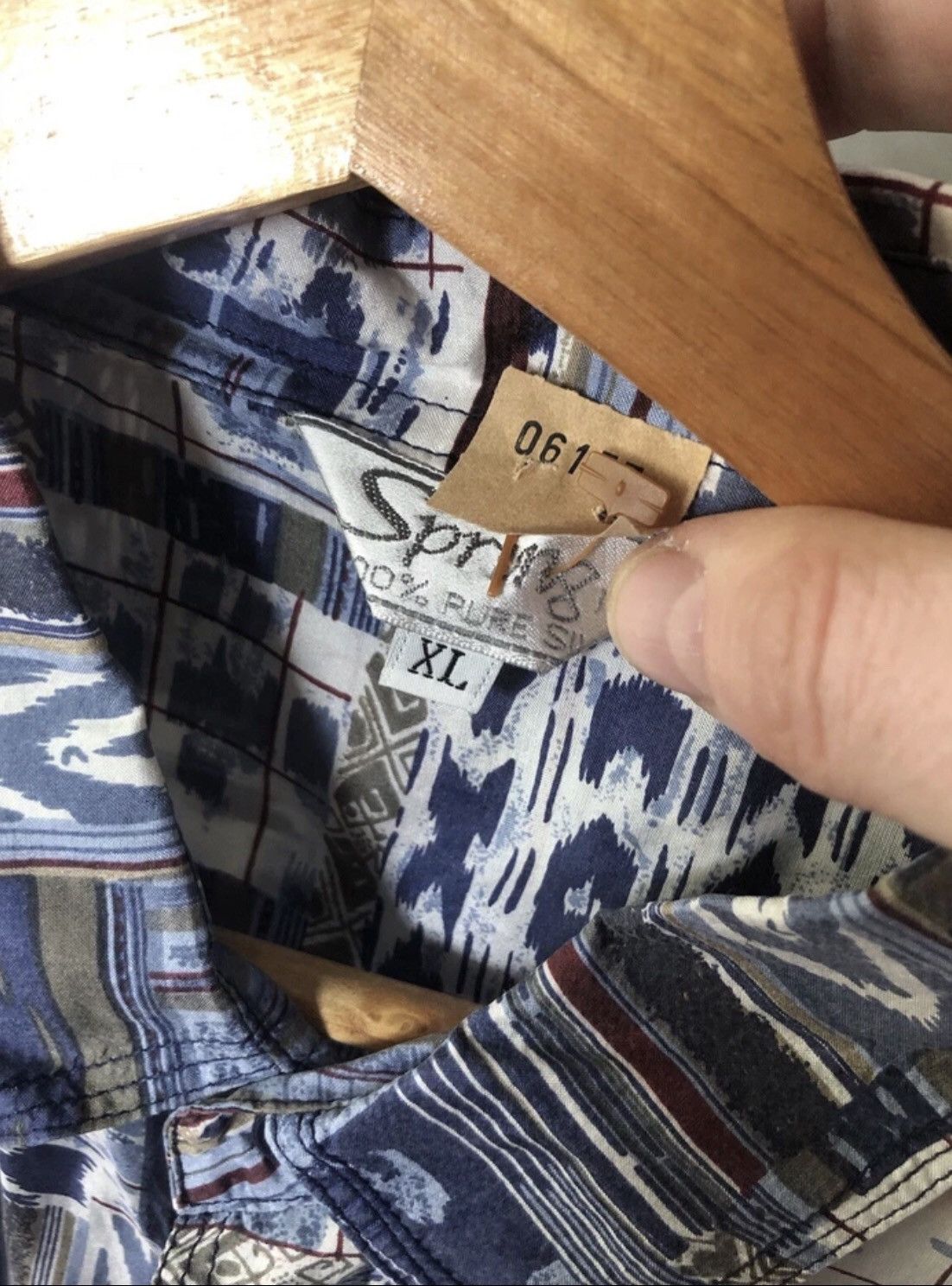 Vintage Silk Shirt | Unique Abstract Print | Men’s Short Sleeve XL Size US XL / EU 56 / 4 - 3 Thumbnail