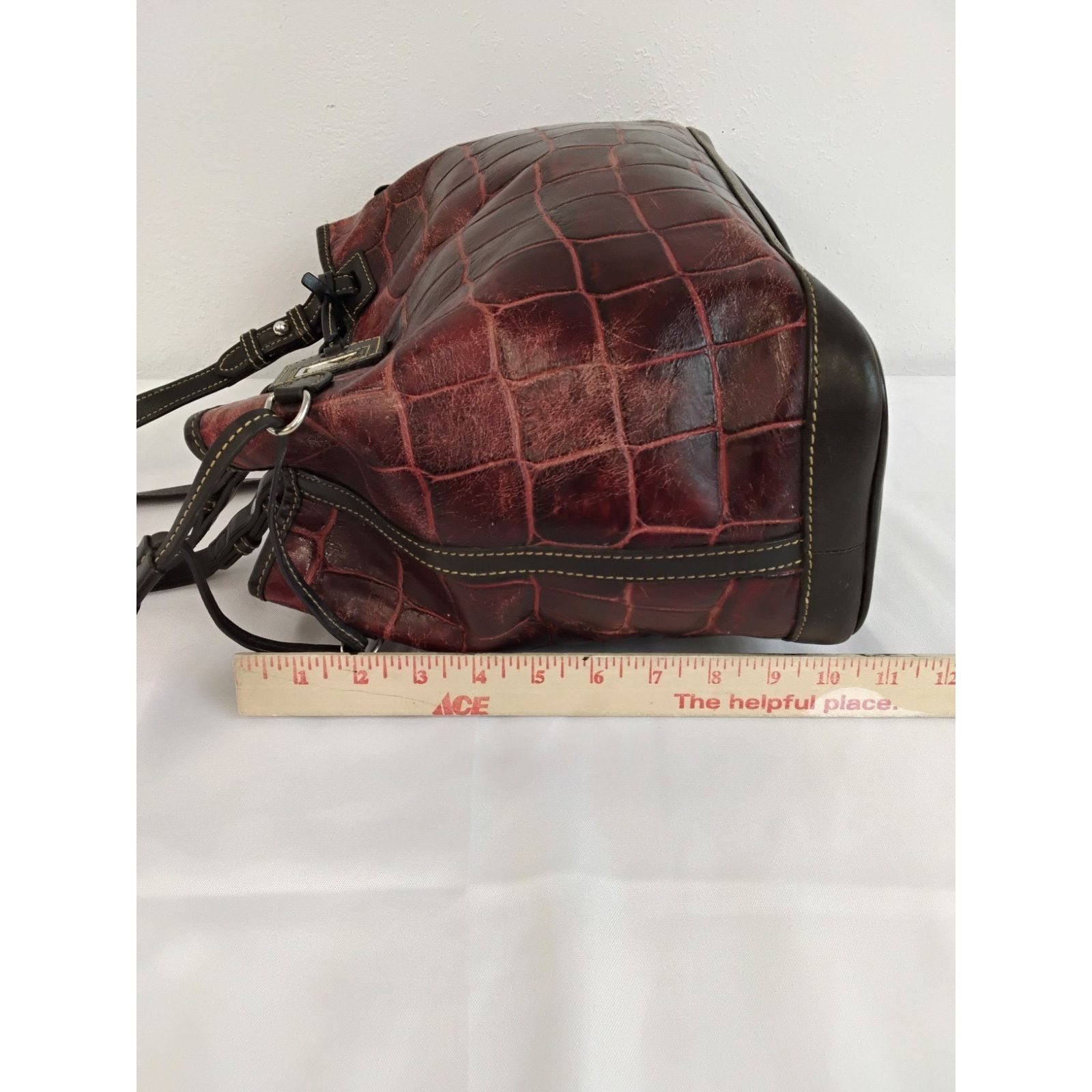 Dooney & Bourke Dooney & Bourke Handbag Red Croc Embossed Leather VTG Size ONE SIZE - 16 Thumbnail