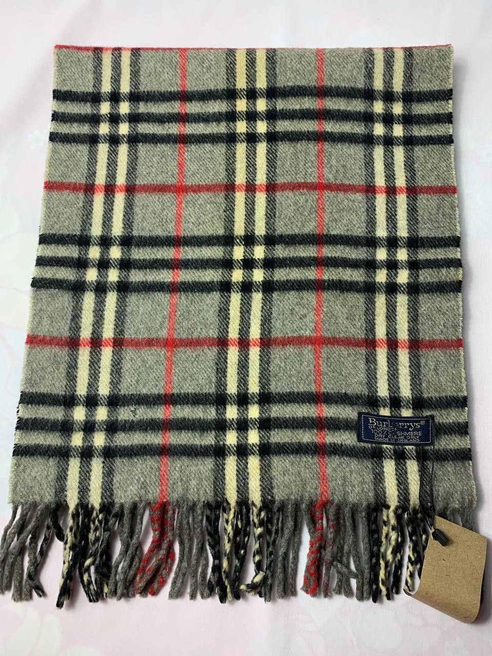 Burberry Burberrys Scarf / Muffler / Neckwear Size ONE SIZE - 2 Thumbnail