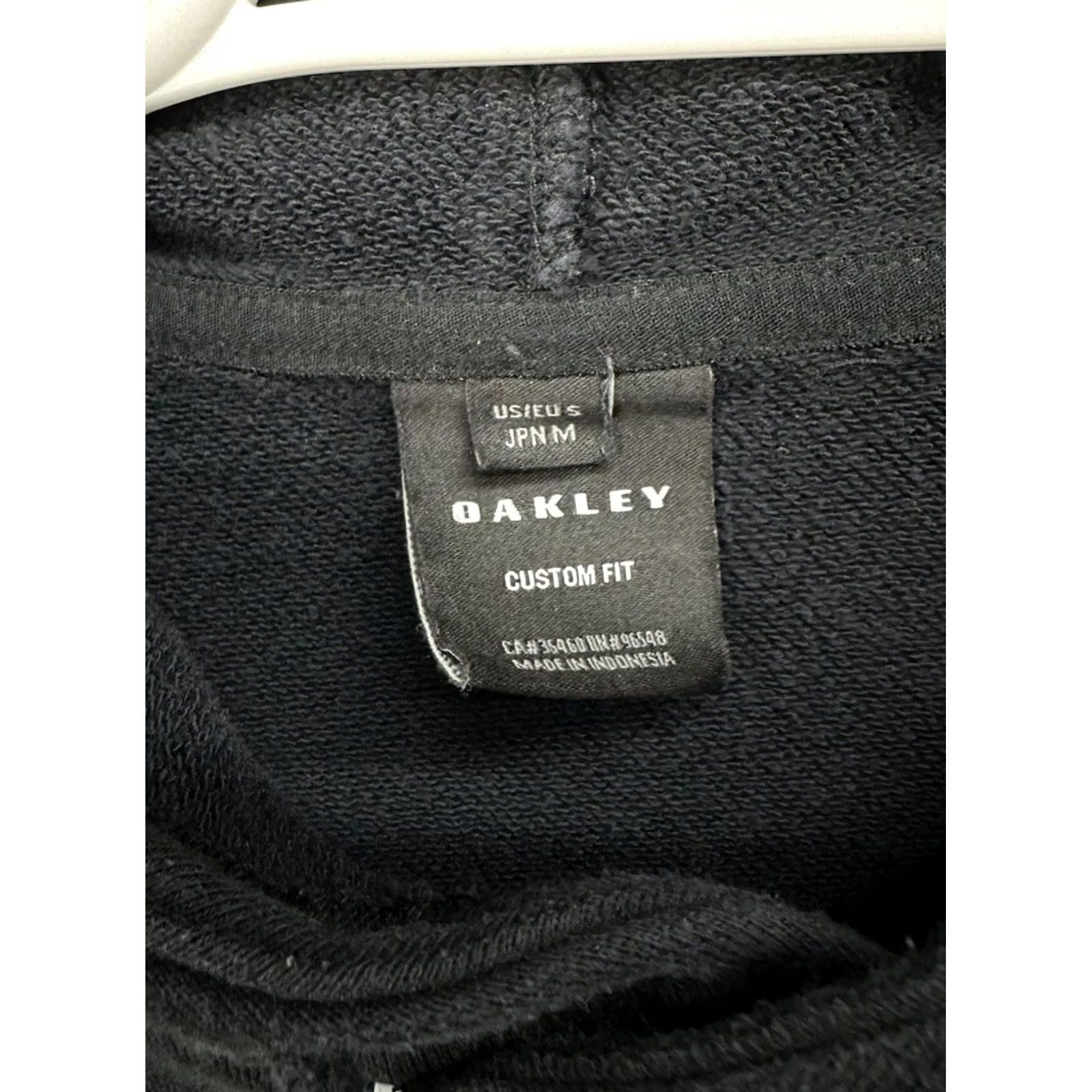 Oakley VINTAGE? Oakley Hoodie Men S Black Logo Pullover Ellipse Big Logo - Oakley Mens Hoodie Size S Black Logo Pullover Ellipse Big Logo Size US S / EU 44-46 / 1 - 2 Thumbnail