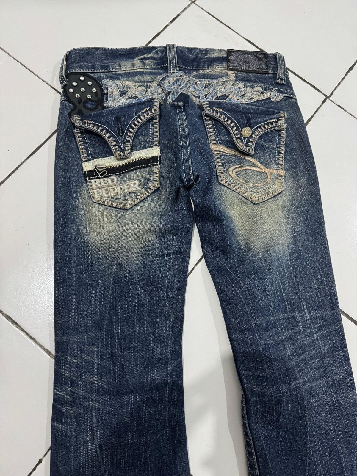 Hysteric Glamour Y2k Red Peppers skull studded ifsixwasnine bootcut jeans Size US 29 - 3 Thumbnail