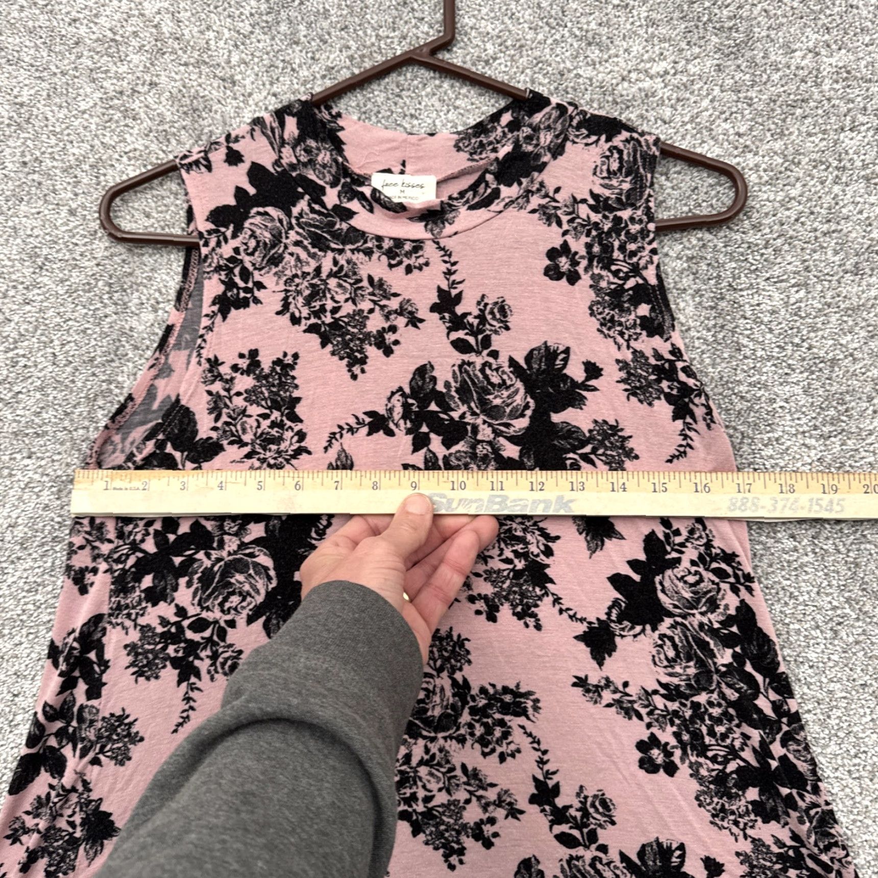 Vintage Free Kisses Tank Women's M Boho Floral Romantic Chic Retro Gothic Stretch Shirt/Top Size M / US 6-8 / IT 42-44 - 3 Thumbnail