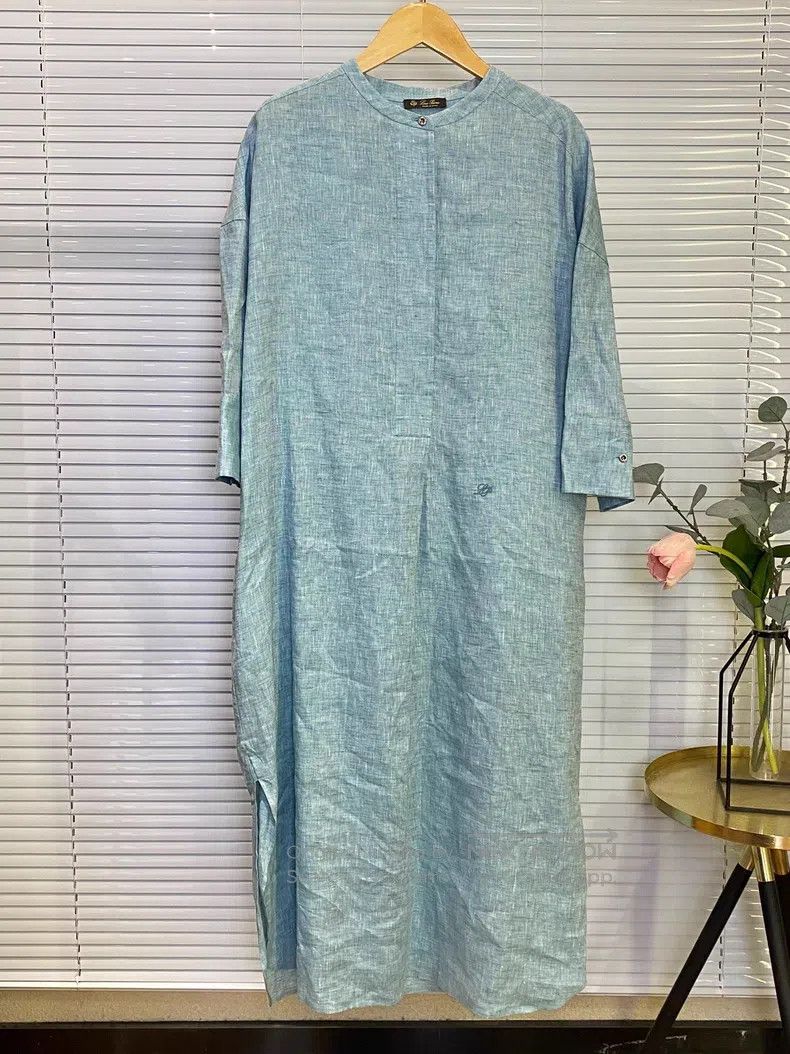Loro Piana Loro Piana Light blue linen dress Size M / US 6-8 / IT 42-44 - 1 Thumbnail