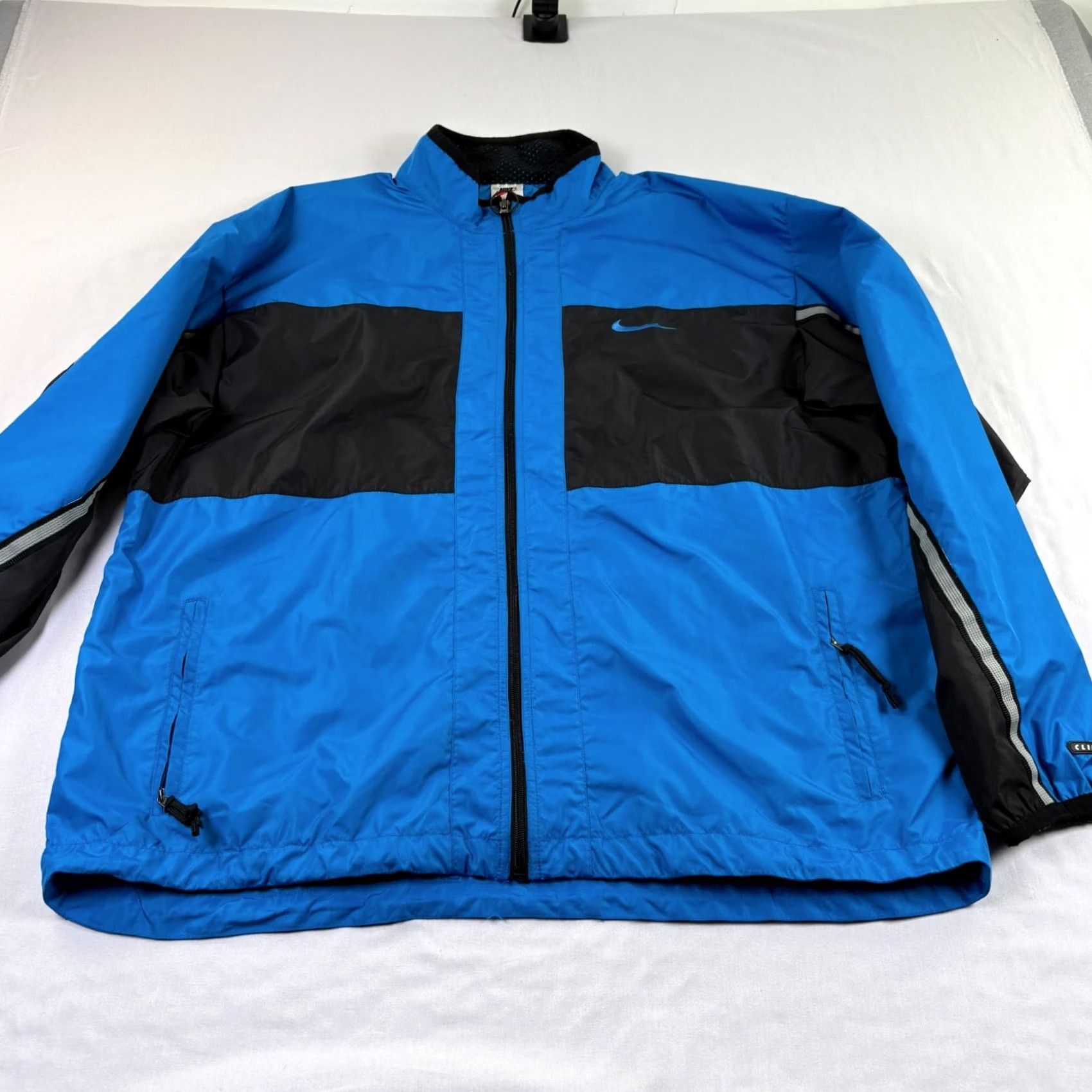 Nike VINTAGE Nike Jacket Mens XL Blue Windbreaker Full Zip 90s Logo Windbreaker Mens XL Blue Nike Jacket Size US XL / EU 56 / 4 - 2 Thumbnail