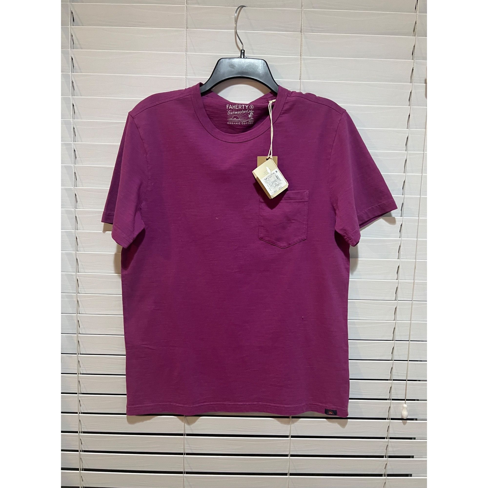 Faherty Faherty Sunwashed T-Shirt NWT - Size S Size US S / EU 44-46 / 1 - 2 Thumbnail