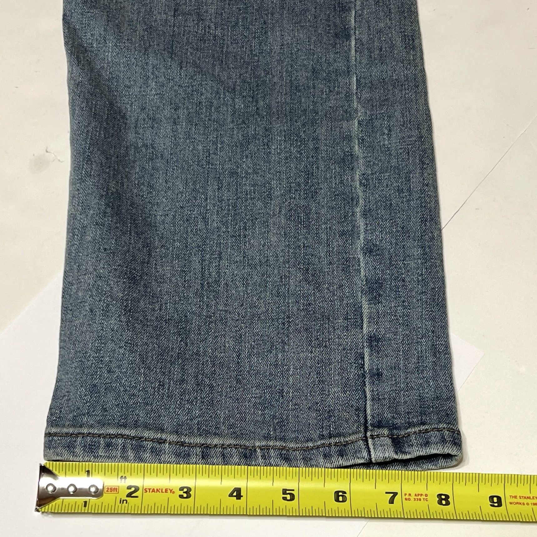 Wrangler Wrangler Jeans Athletic Fit Mens 38x30 Blue Denim 5-Pocket Zip Regular Waist Stretch Logo Cowboy NWT Size US 38 / EU 54 - 7 Thumbnail