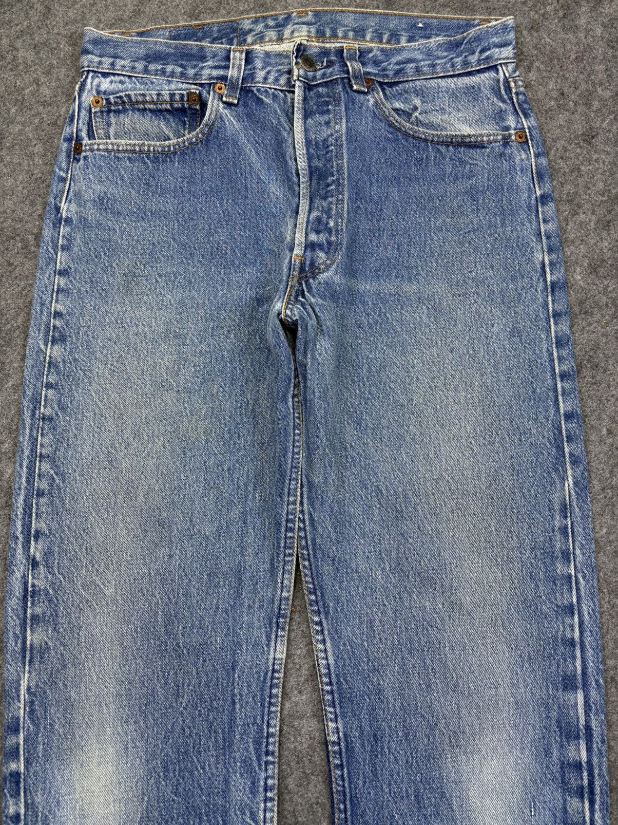 Levi's Vintage 80s Levis 501 Original Cut Medium Wash Denim F798 Size US 31 - 3 Thumbnail
